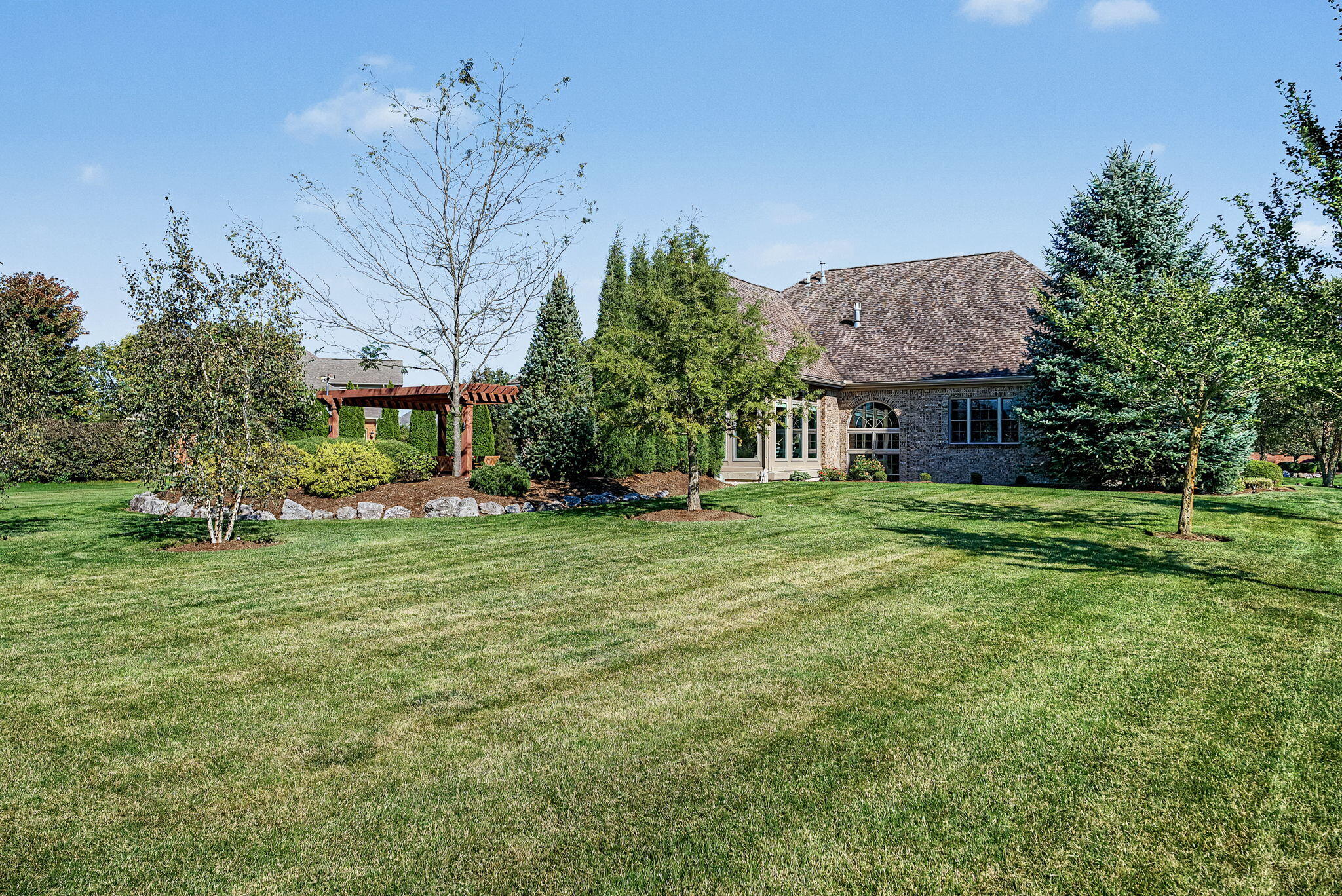 1025 Rosewood Creek, Troy, Ohio 45373