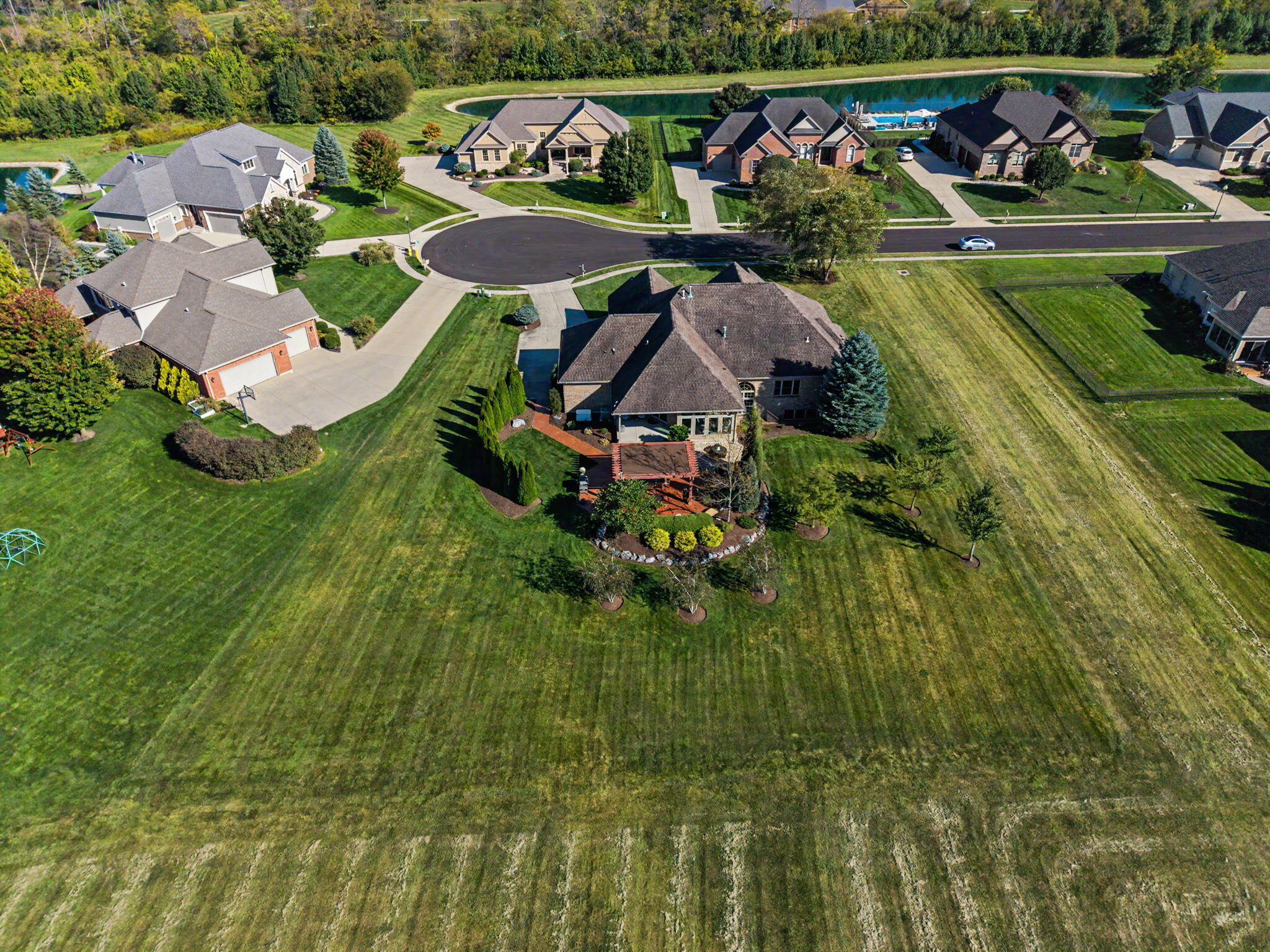 1025 Rosewood Creek, Troy, Ohio 45373
