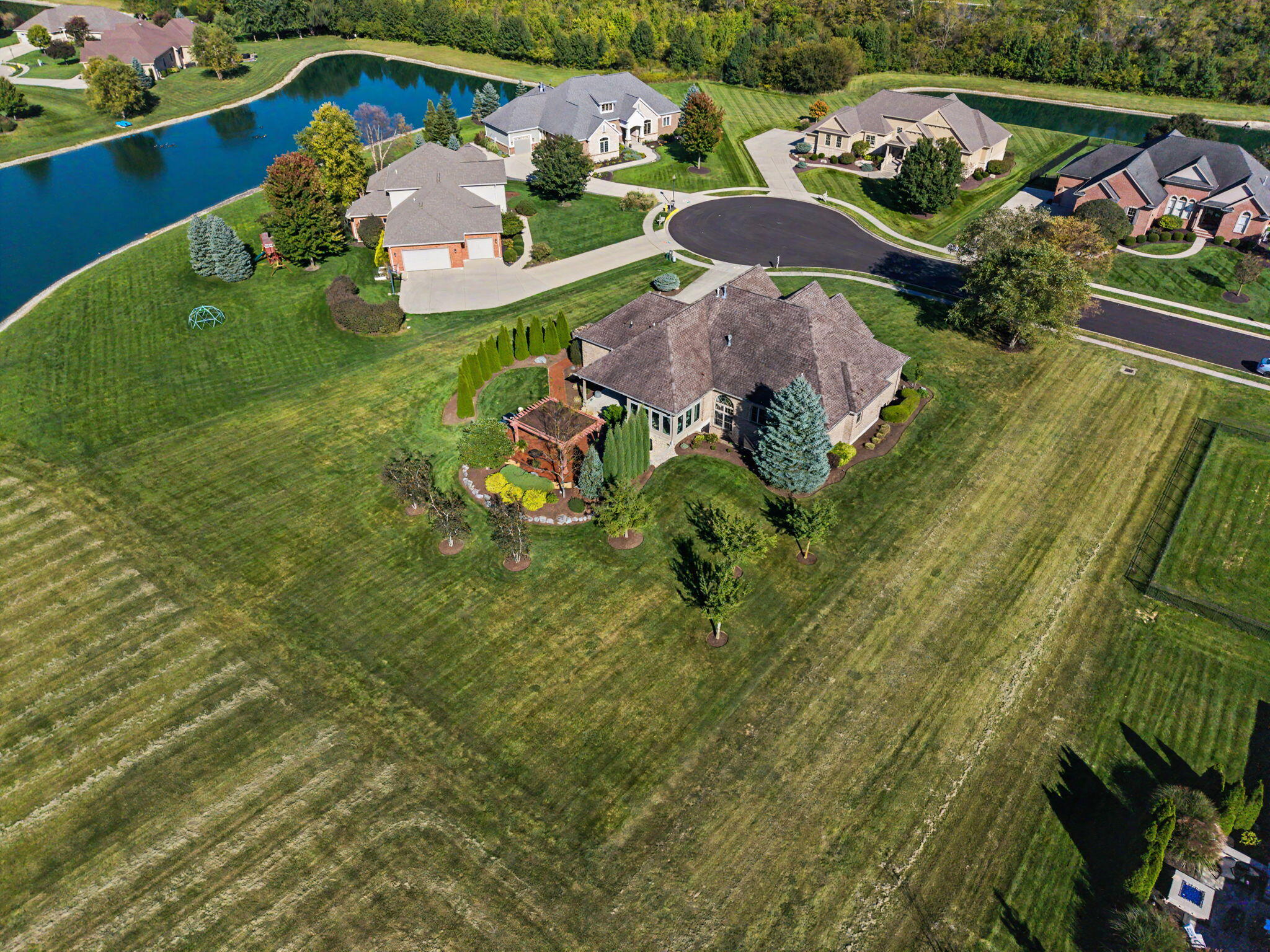 1025 Rosewood Creek, Troy, Ohio 45373