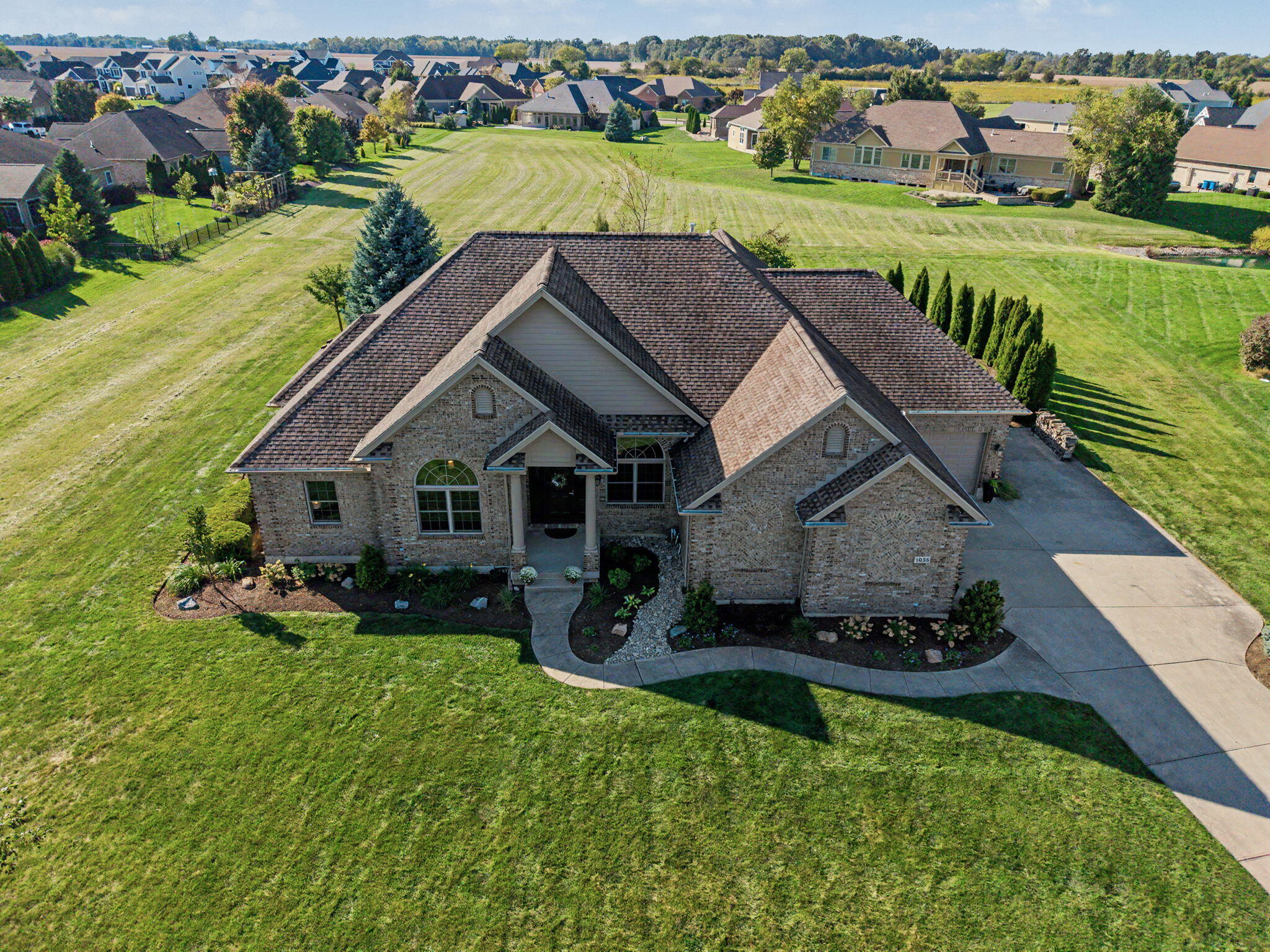 1025 Rosewood Creek, Troy, Ohio 45373