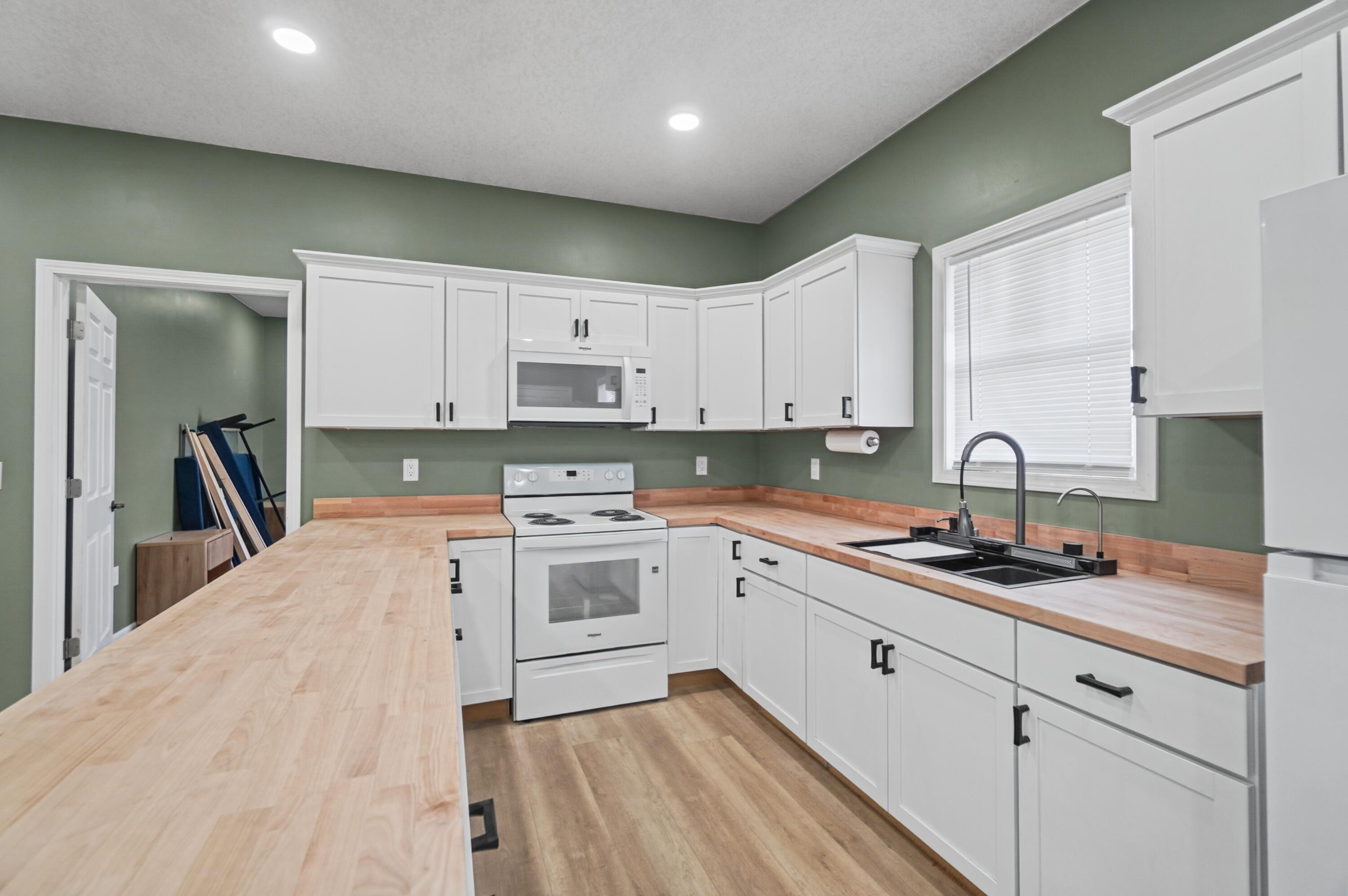 220 Bayview, Celina, Ohio 45822