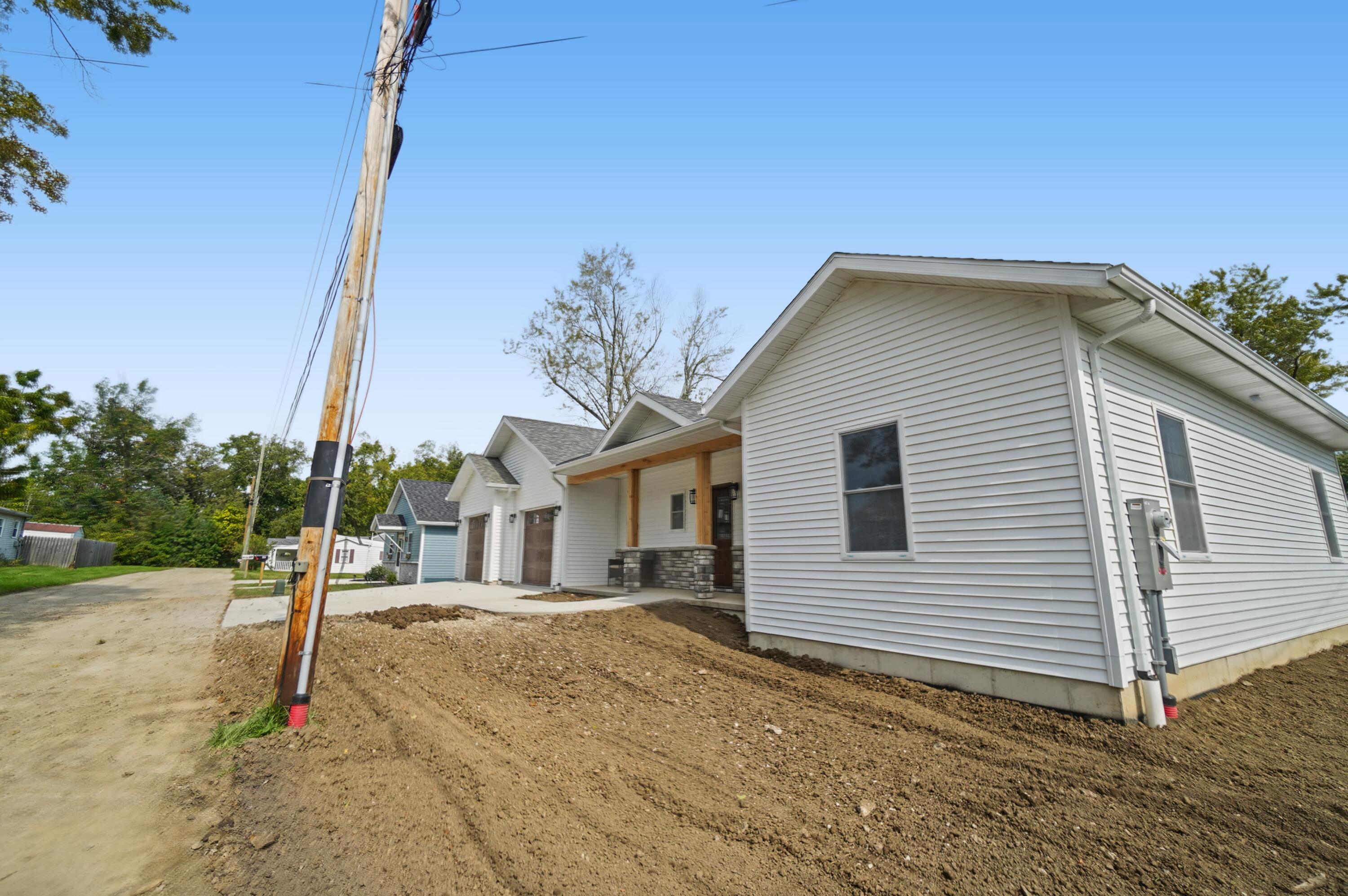 220 Bayview, Celina, Ohio 45822