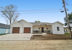 220 Bayview, Celina, Ohio 45822, 3 Bedroom Bedrooms, ,2 BathroomBathrooms,Residential,For Sale,Bayview,1048852