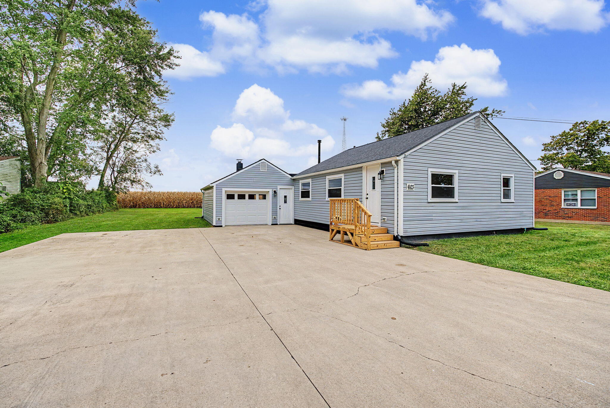 603 High, Bradford, Ohio 45308