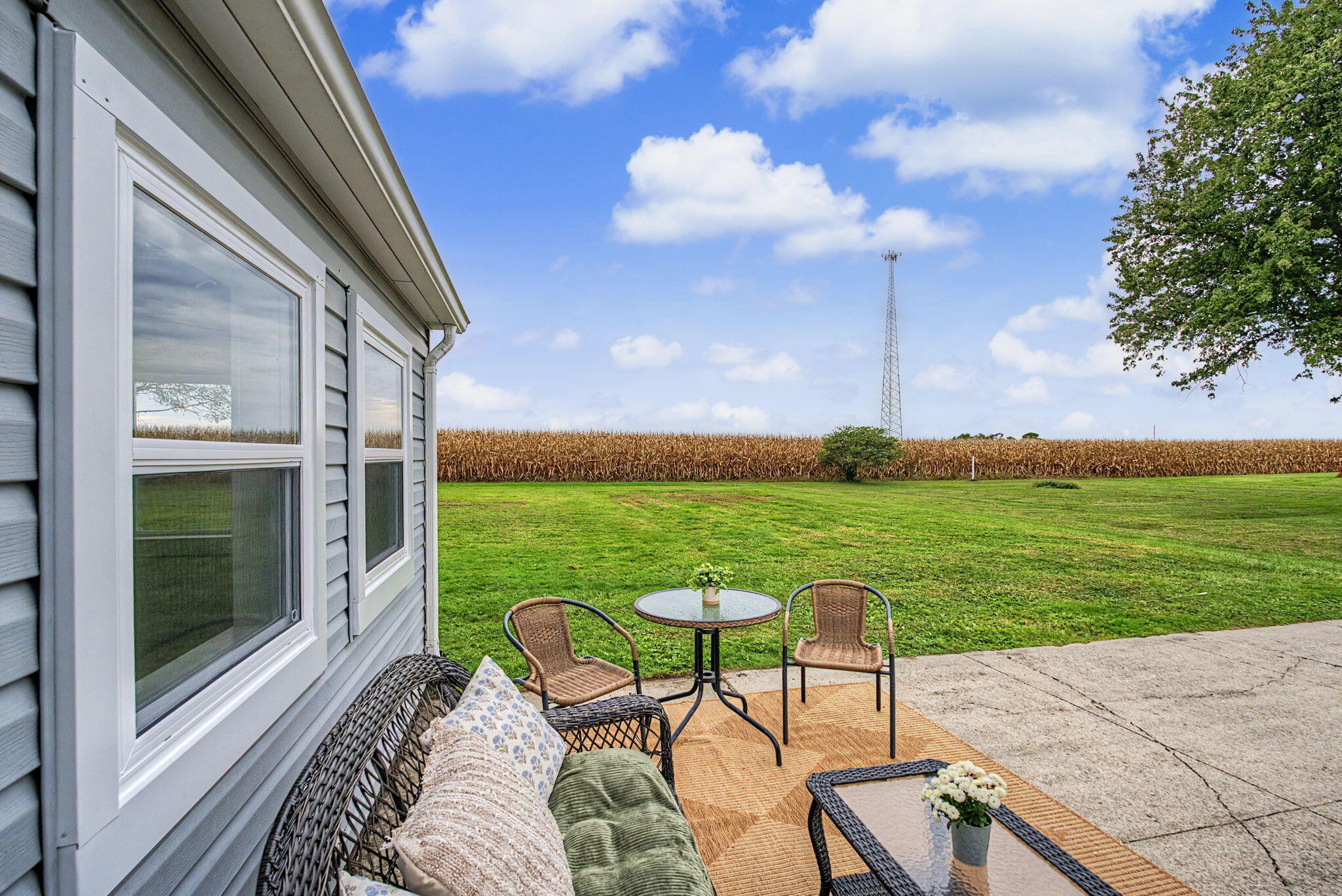 603 High, Bradford, Ohio 45308