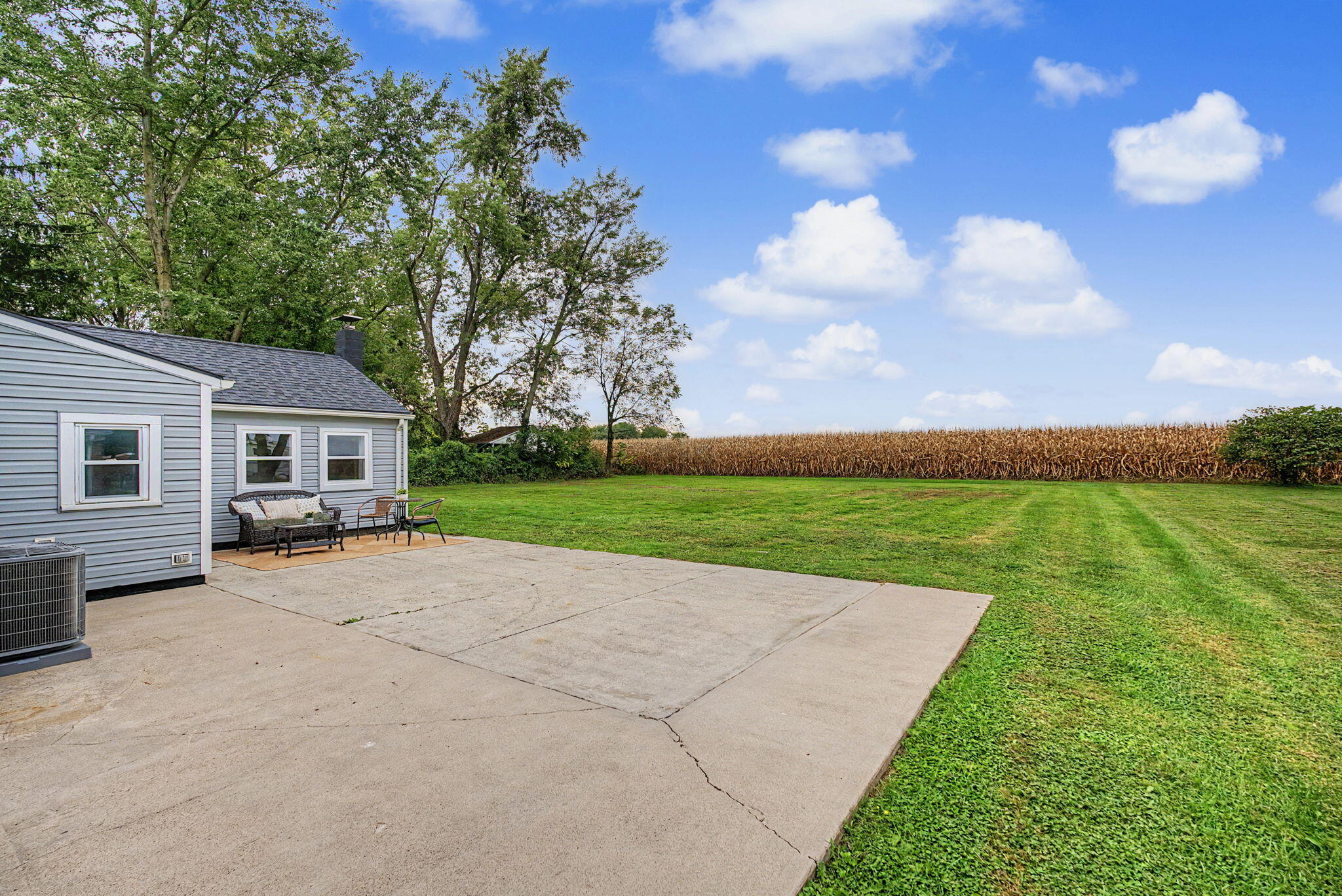 603 High, Bradford, Ohio 45308