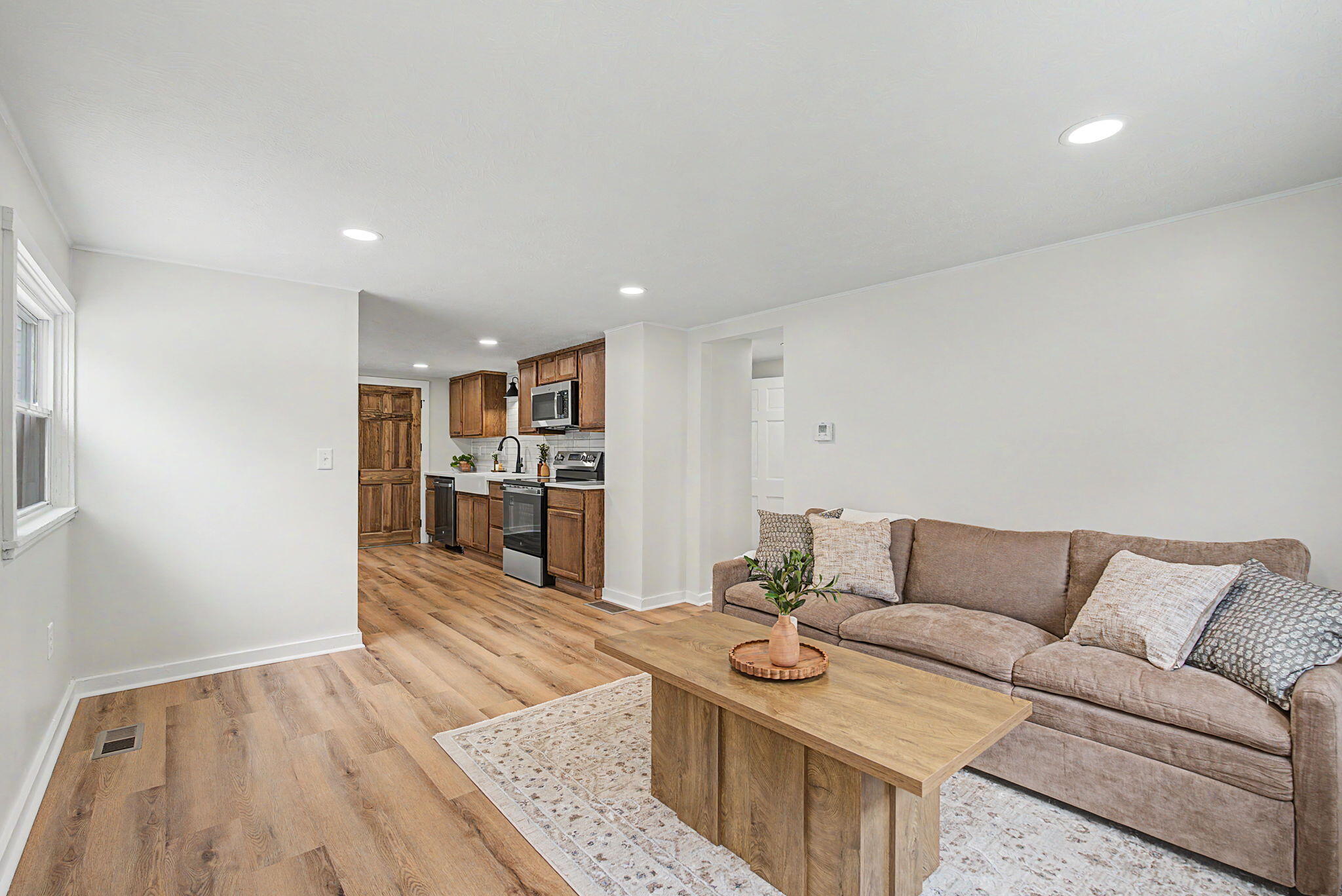 603 High, Bradford, Ohio 45308