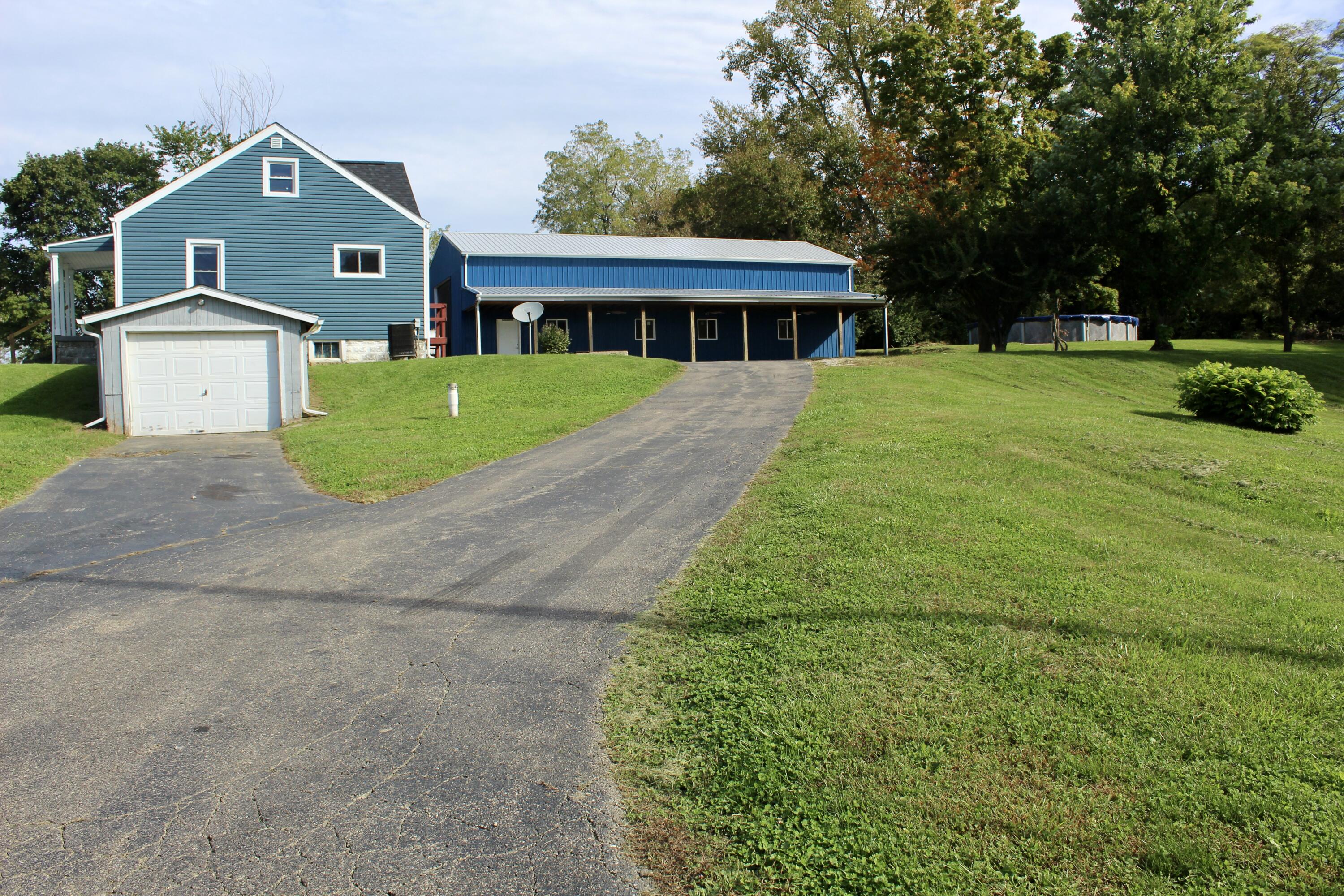 1418 Titus, Springfield, Ohio 45502