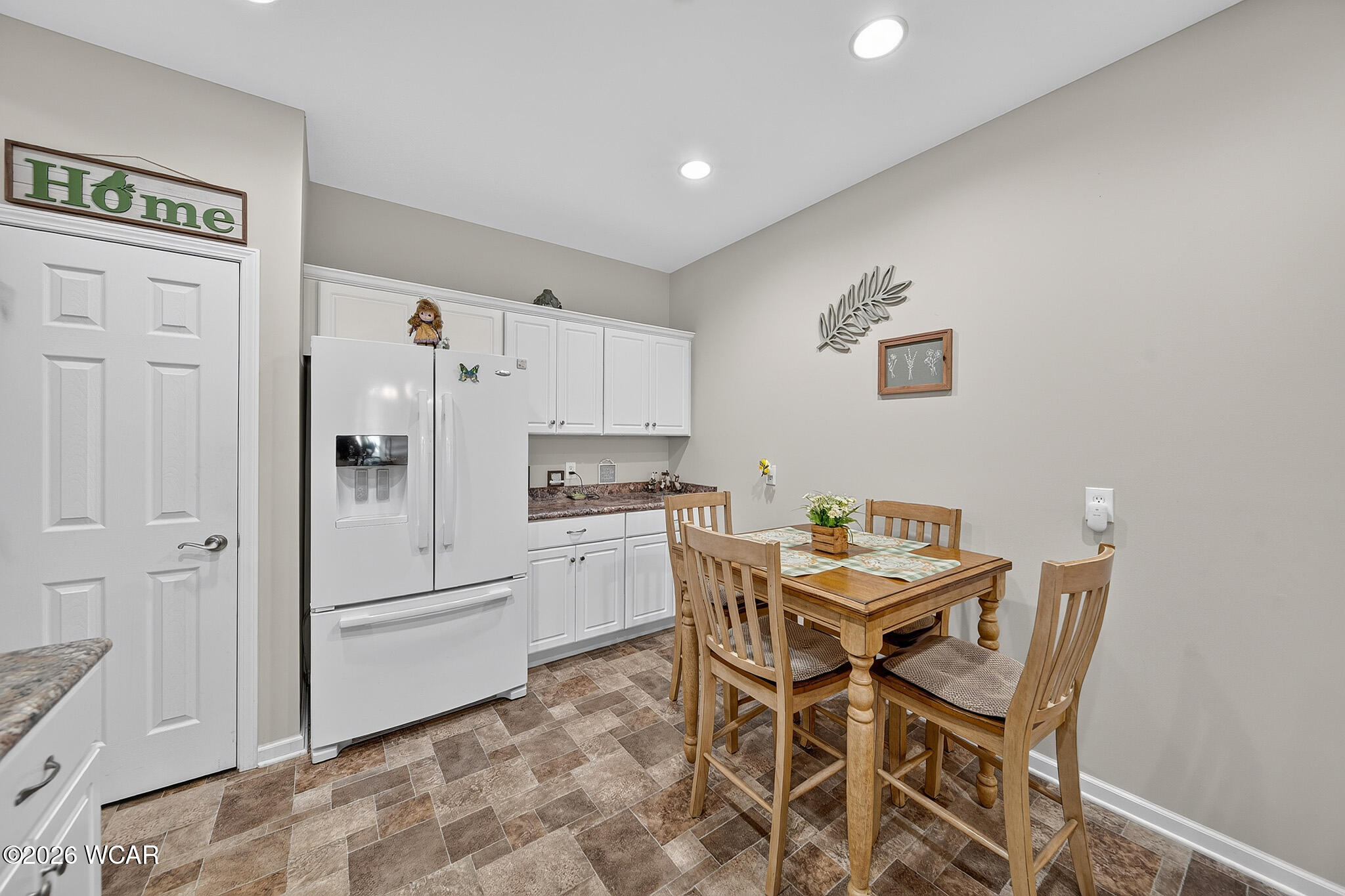 7712 Watermark Drive, Findlay, Ohio