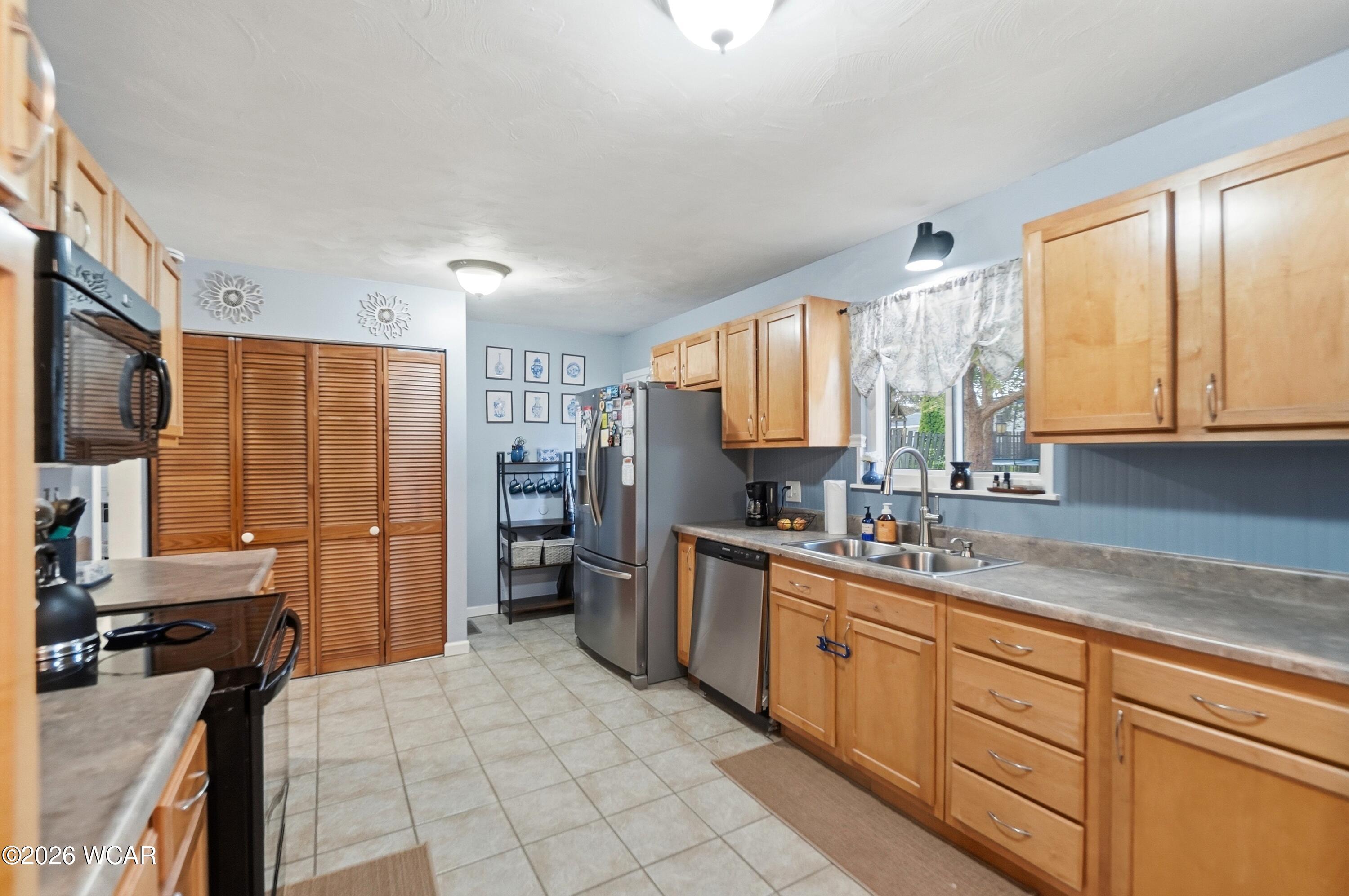 2005 Burch Avenue, Lima, Ohio