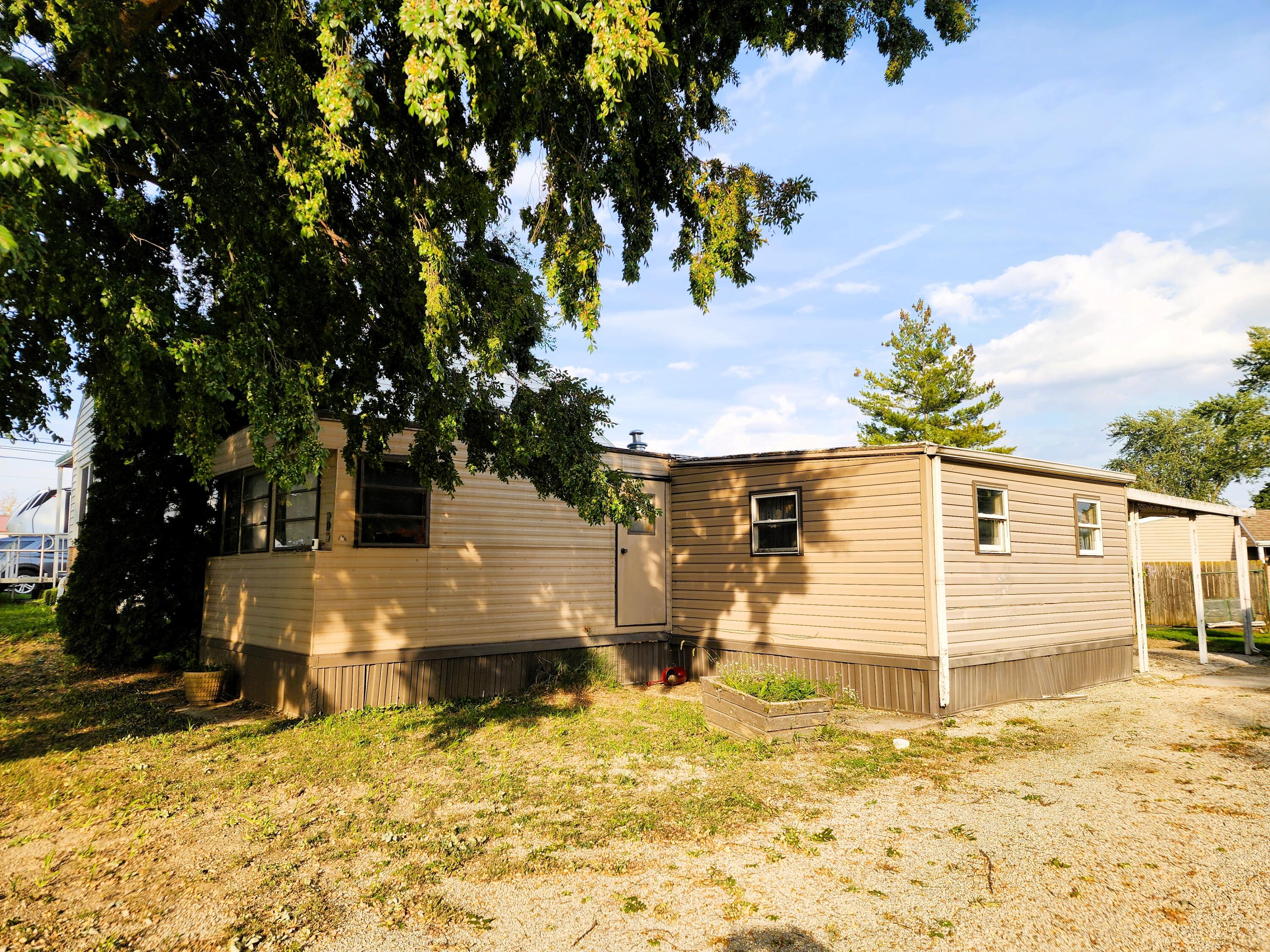 218 Villa Nova, Saint Marys, Ohio 45885