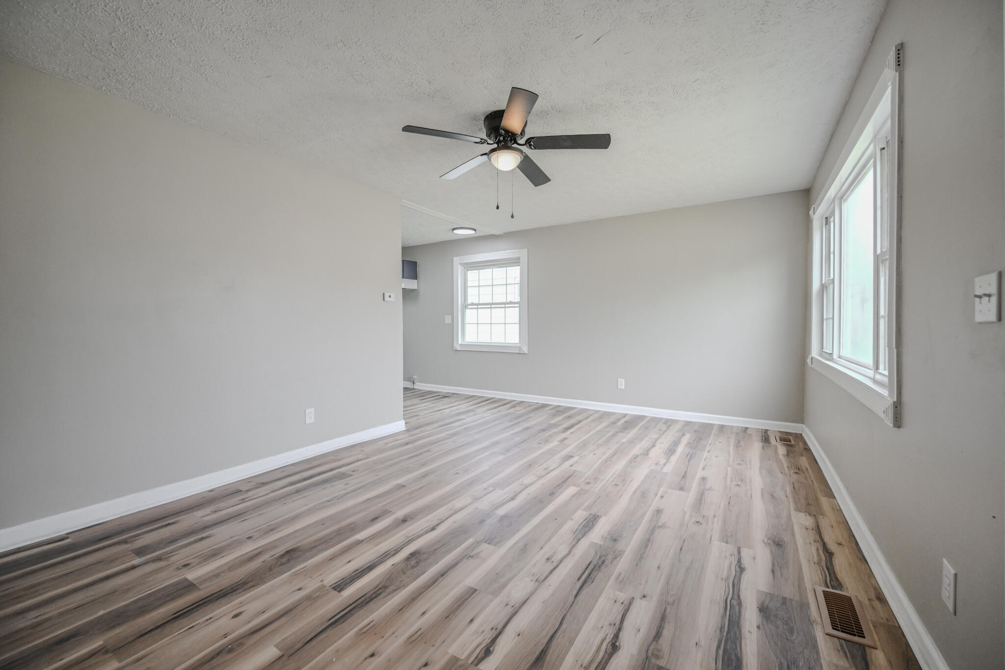 1055 Heard, Springfield, Ohio 45506