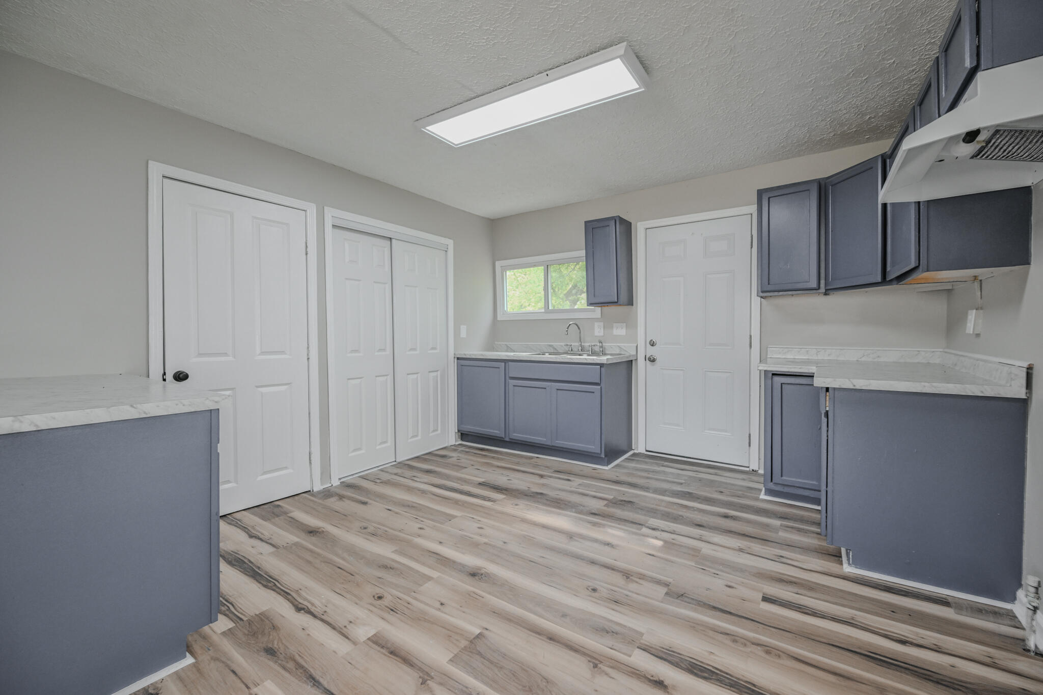 1055 Heard, Springfield, Ohio 45506