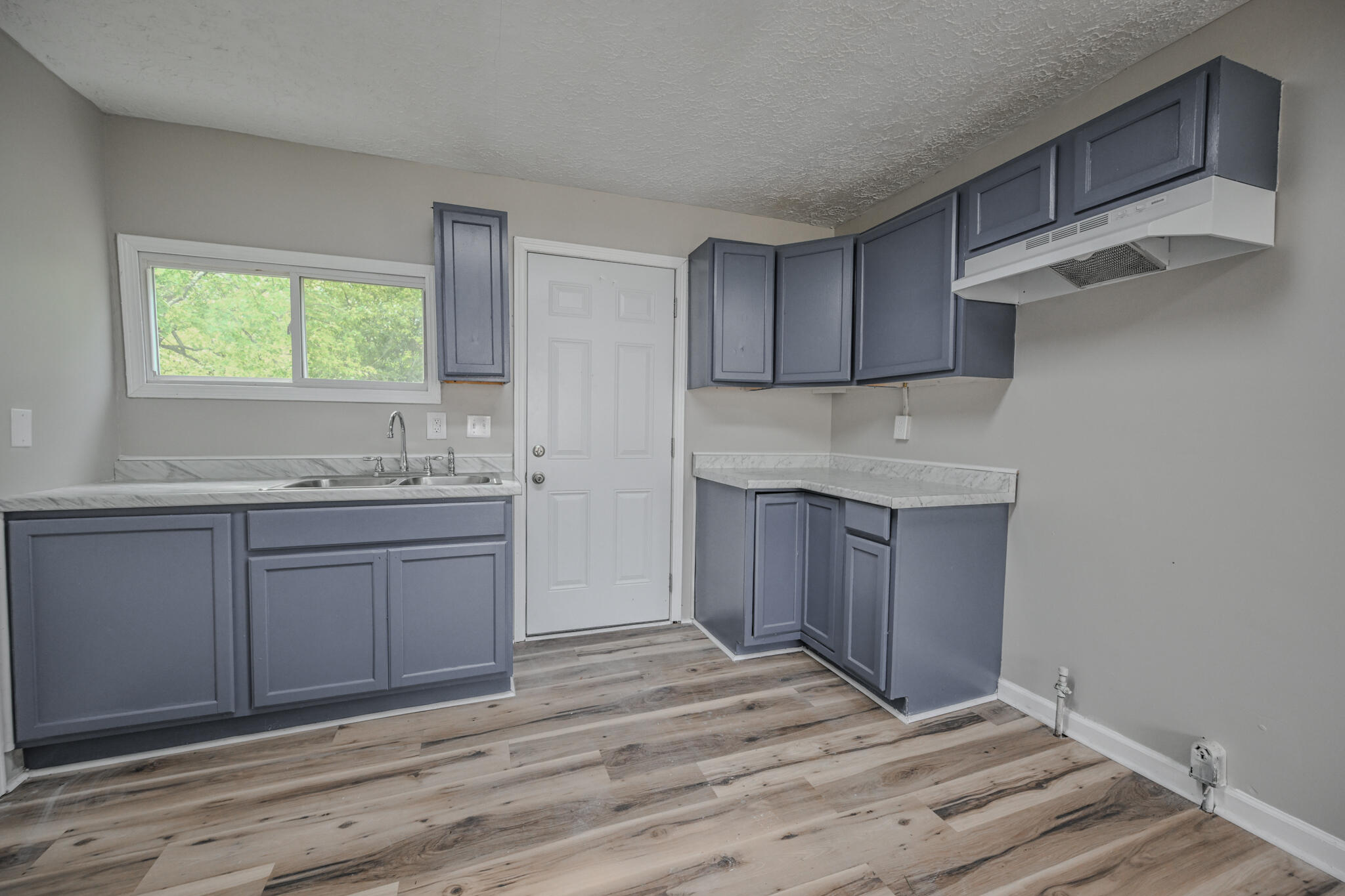 1055 Heard, Springfield, Ohio 45506