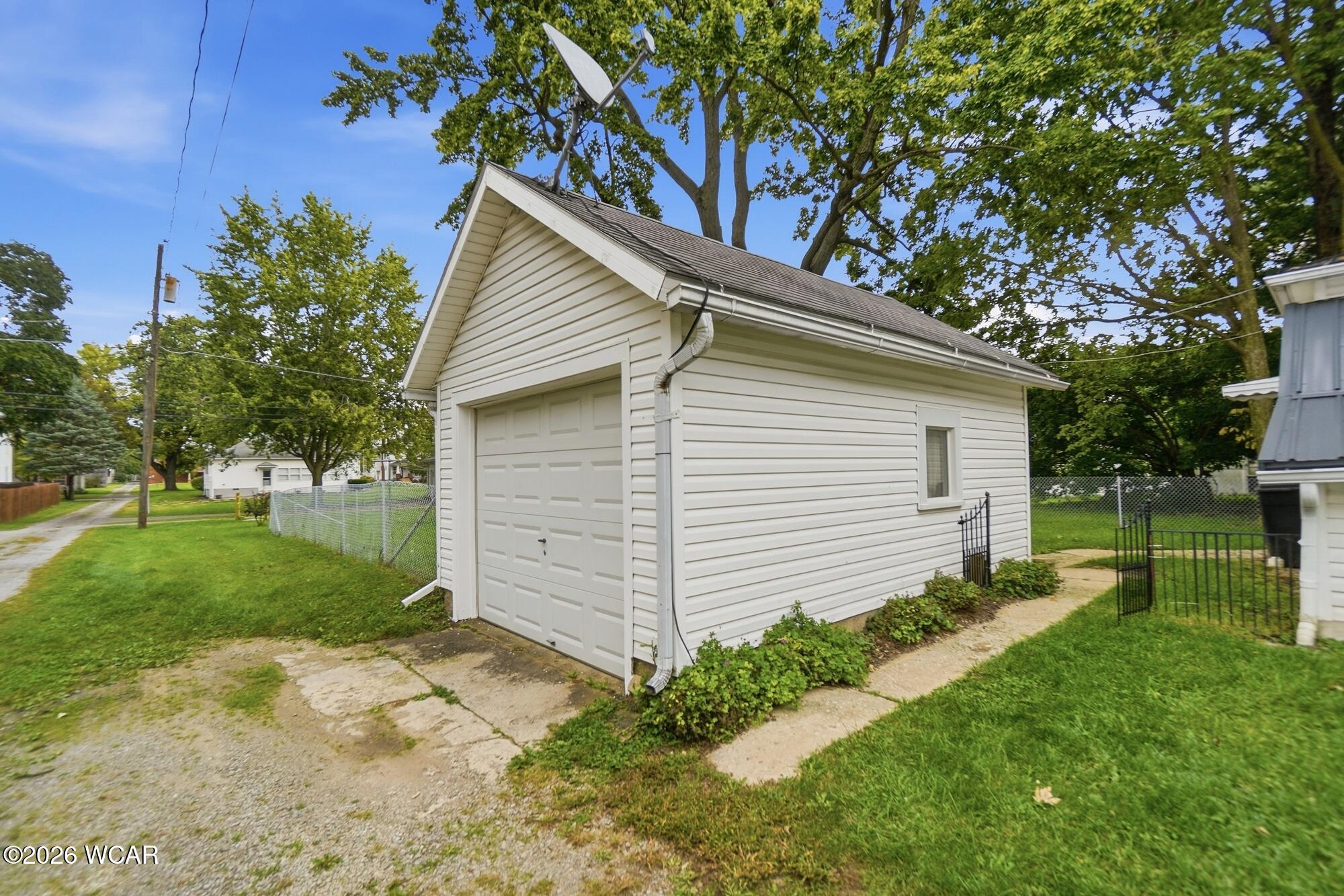 111 Maple Street, Belle Center, Ohio