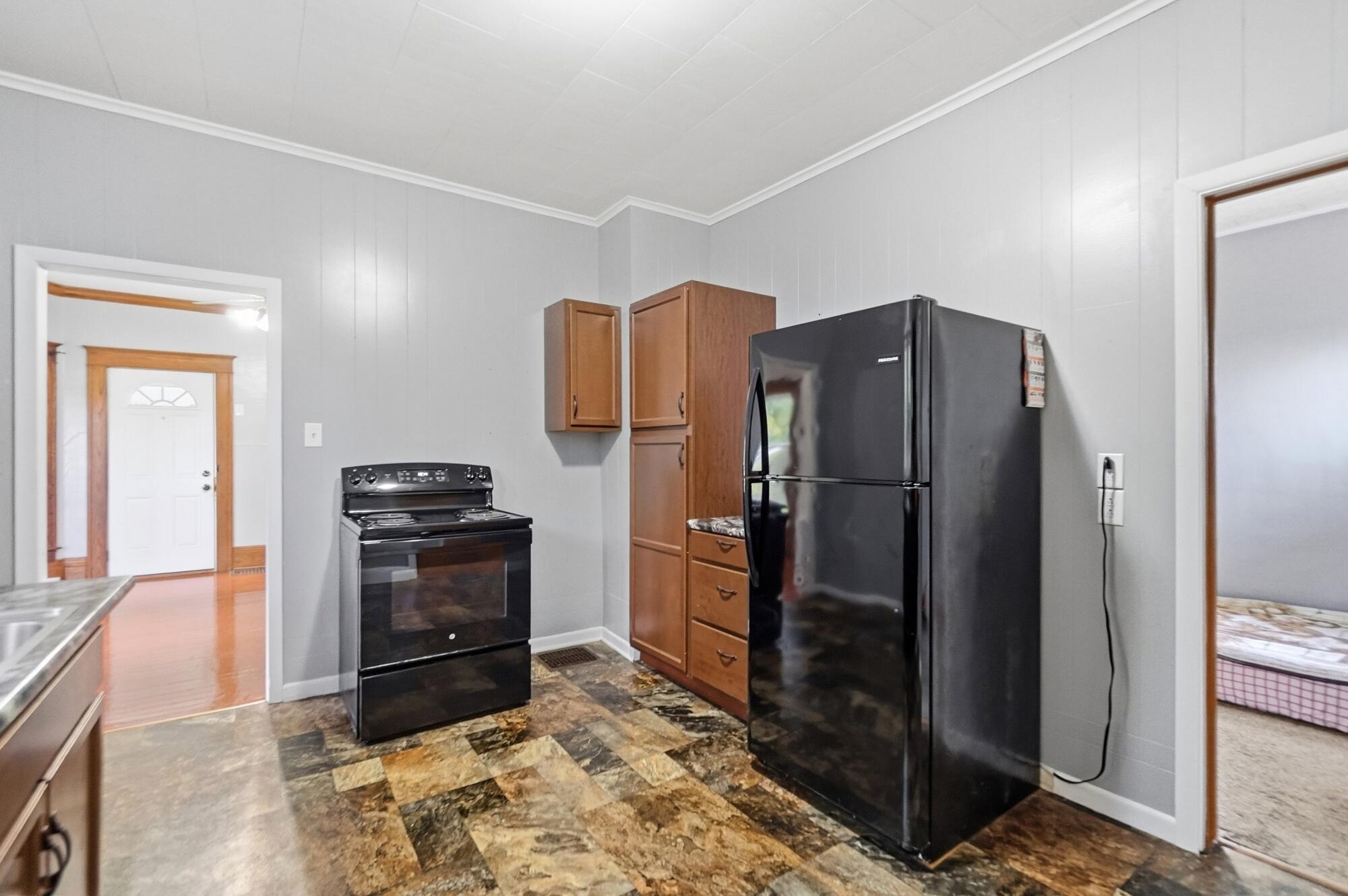 111 Maple, Belle Center, Ohio 43310