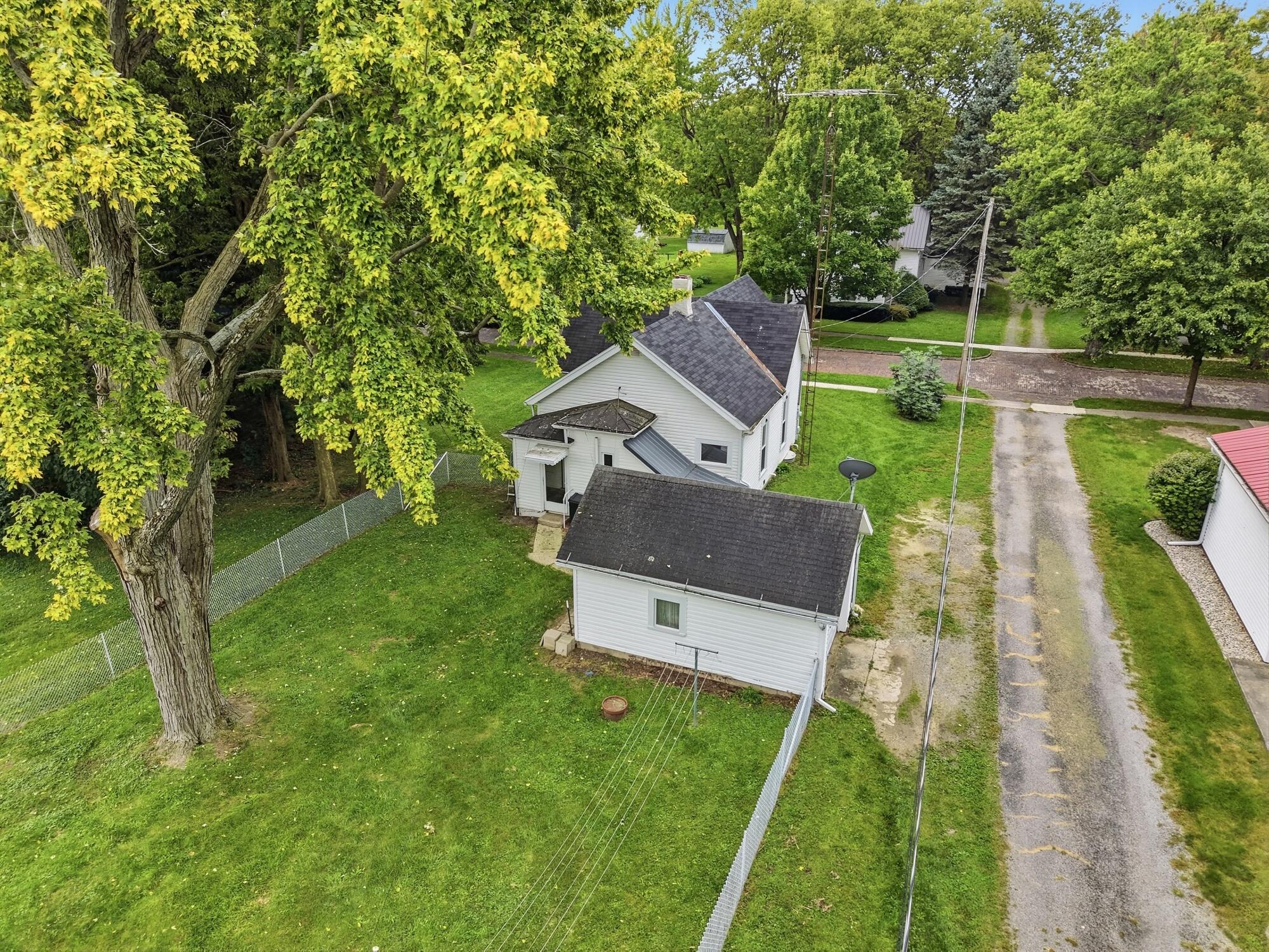 111 Maple, Belle Center, Ohio 43310