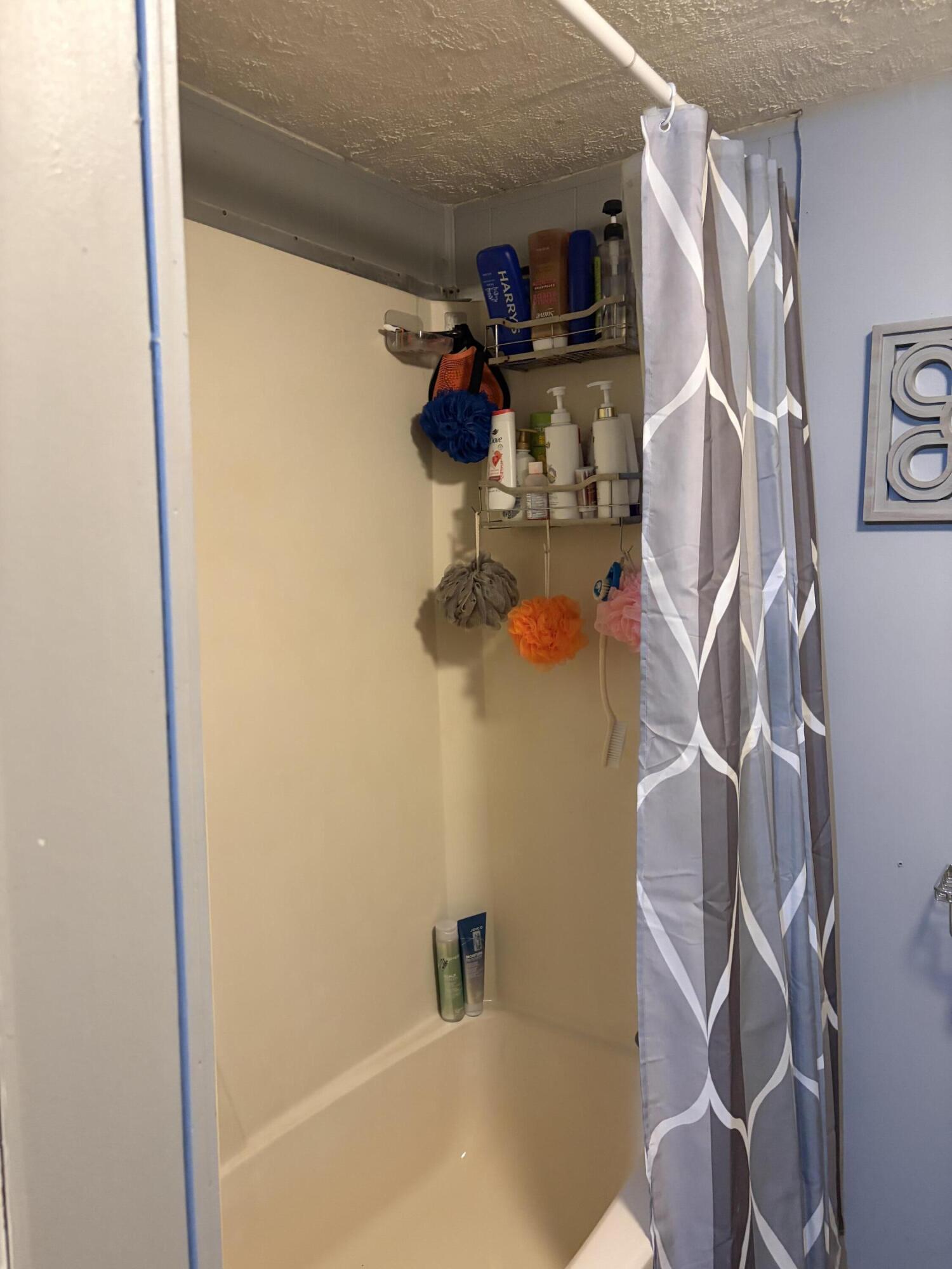 157 Crafton, South Vienna, Ohio 45369