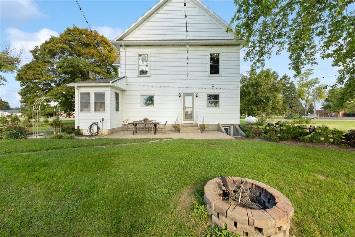 7361 State Route 121, Greenville, Ohio 45331