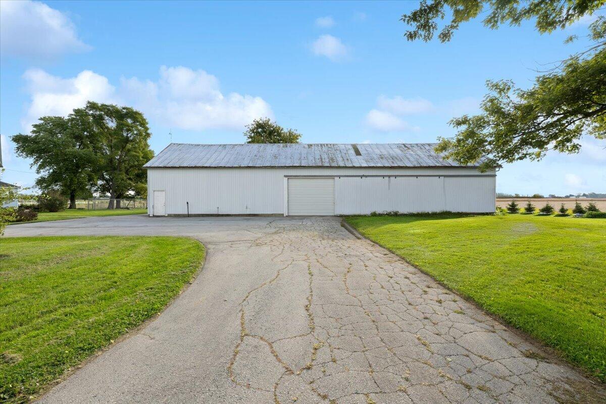 7361 State Route 121, Greenville, Ohio 45331