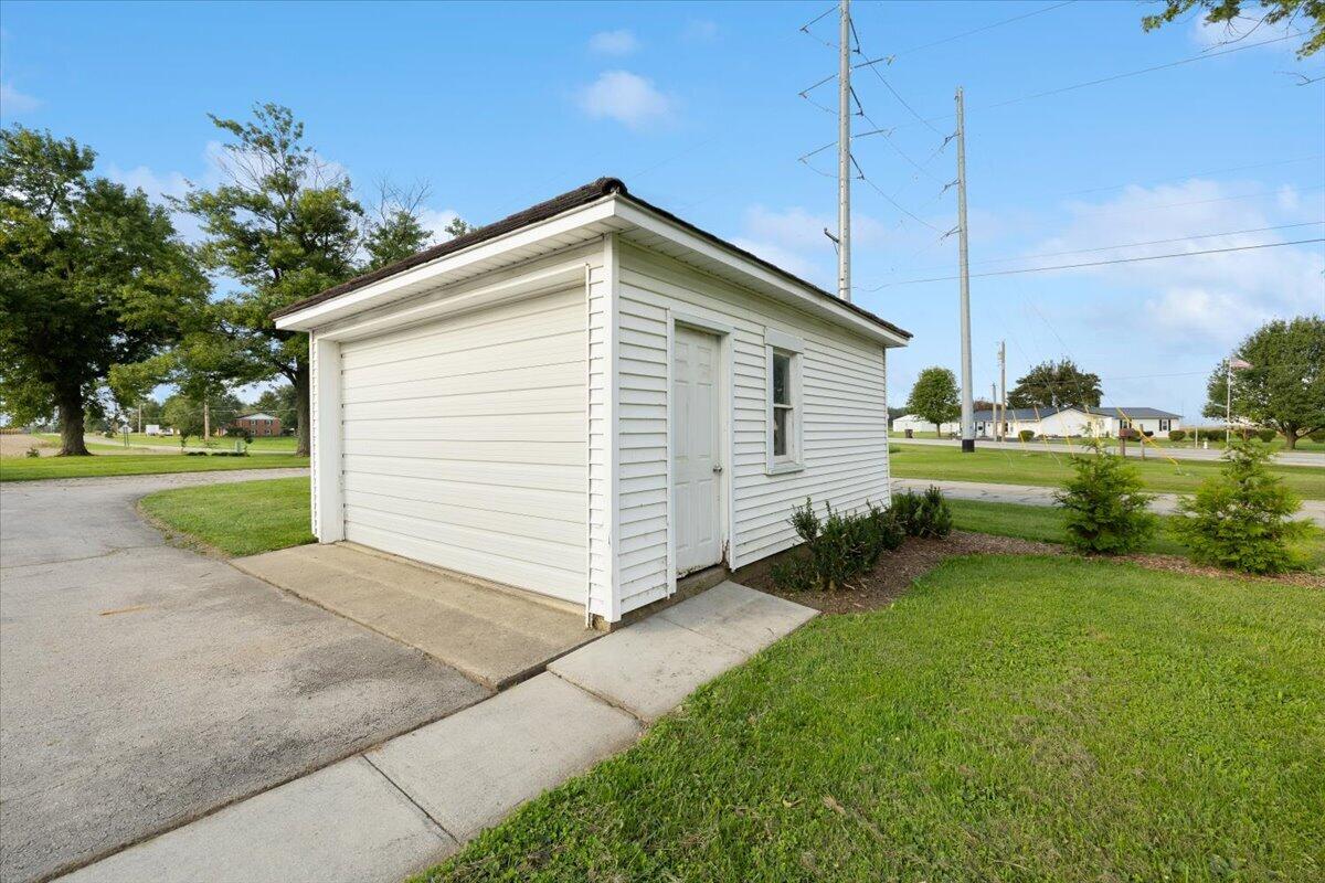 7361 State Route 121, Greenville, Ohio 45331