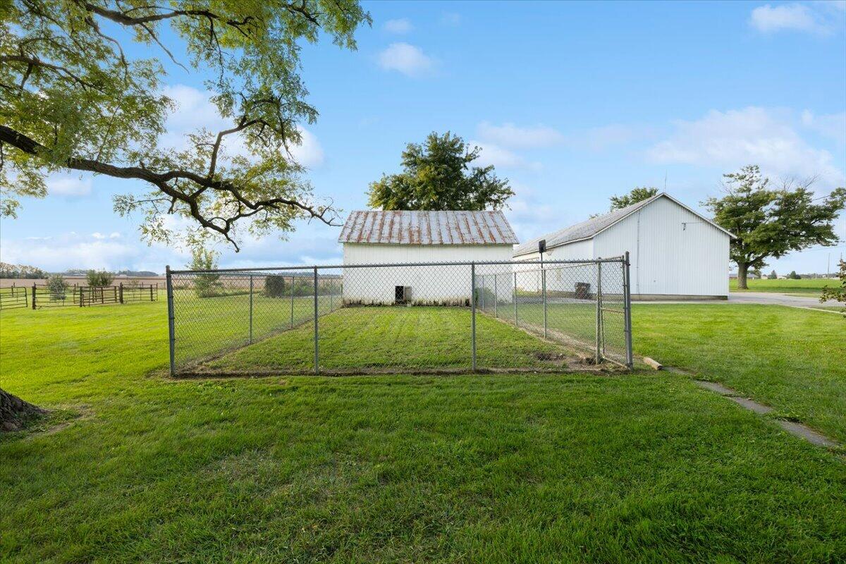 7361 State Route 121, Greenville, Ohio 45331