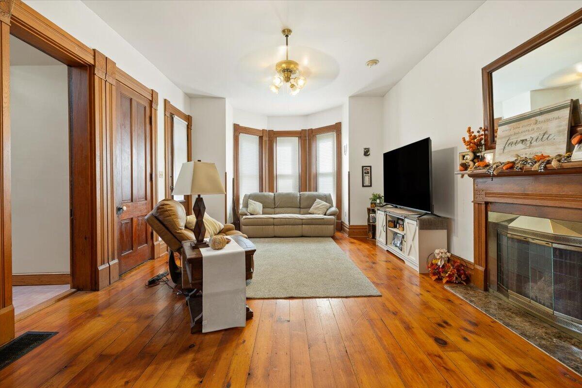 4707 Dawson, Houston, Ohio 45333