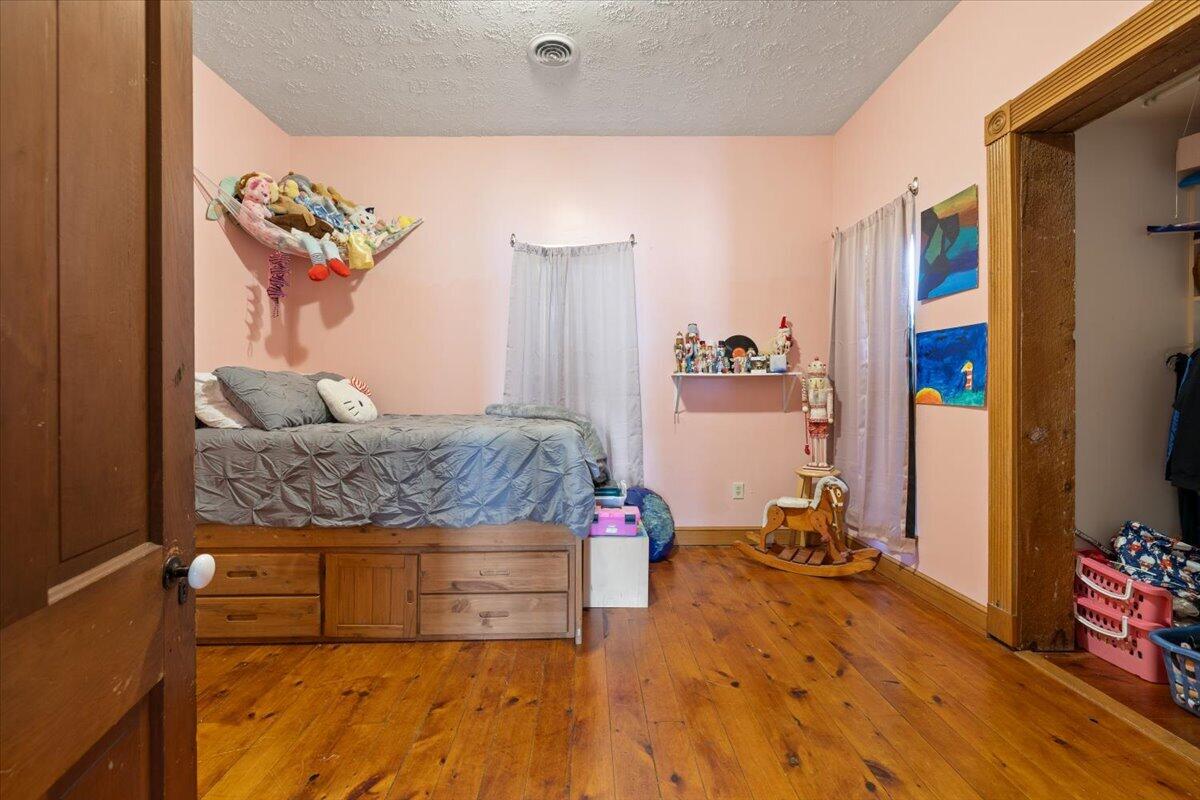 4707 Dawson, Houston, Ohio 45333