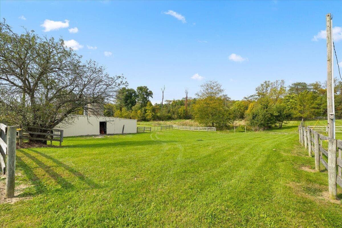 4707 Dawson, Houston, Ohio 45333