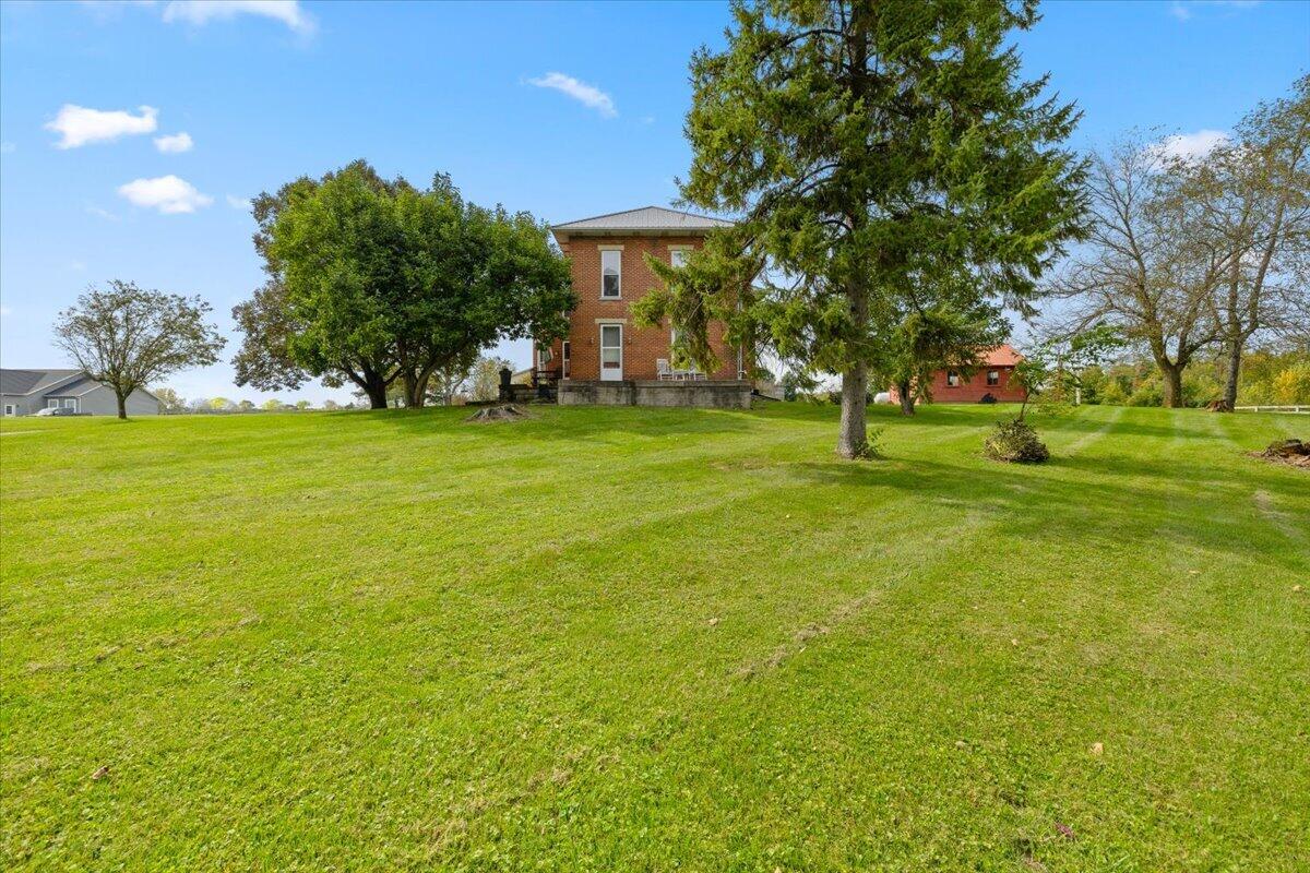 4707 Dawson, Houston, Ohio 45333