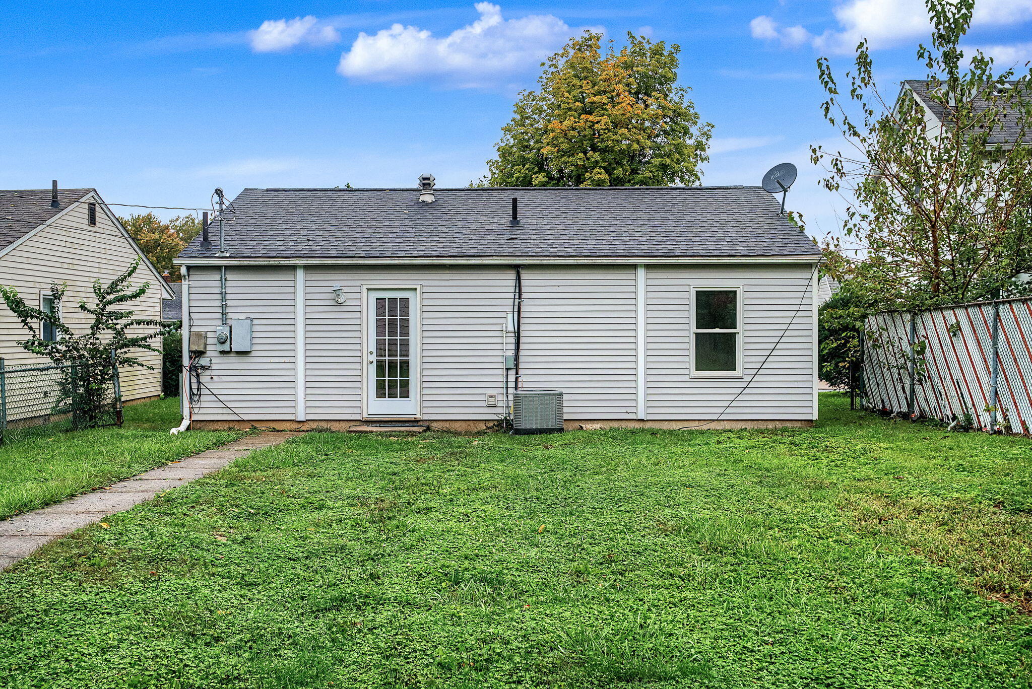 1795 Broadway, Springfield, Ohio 45504