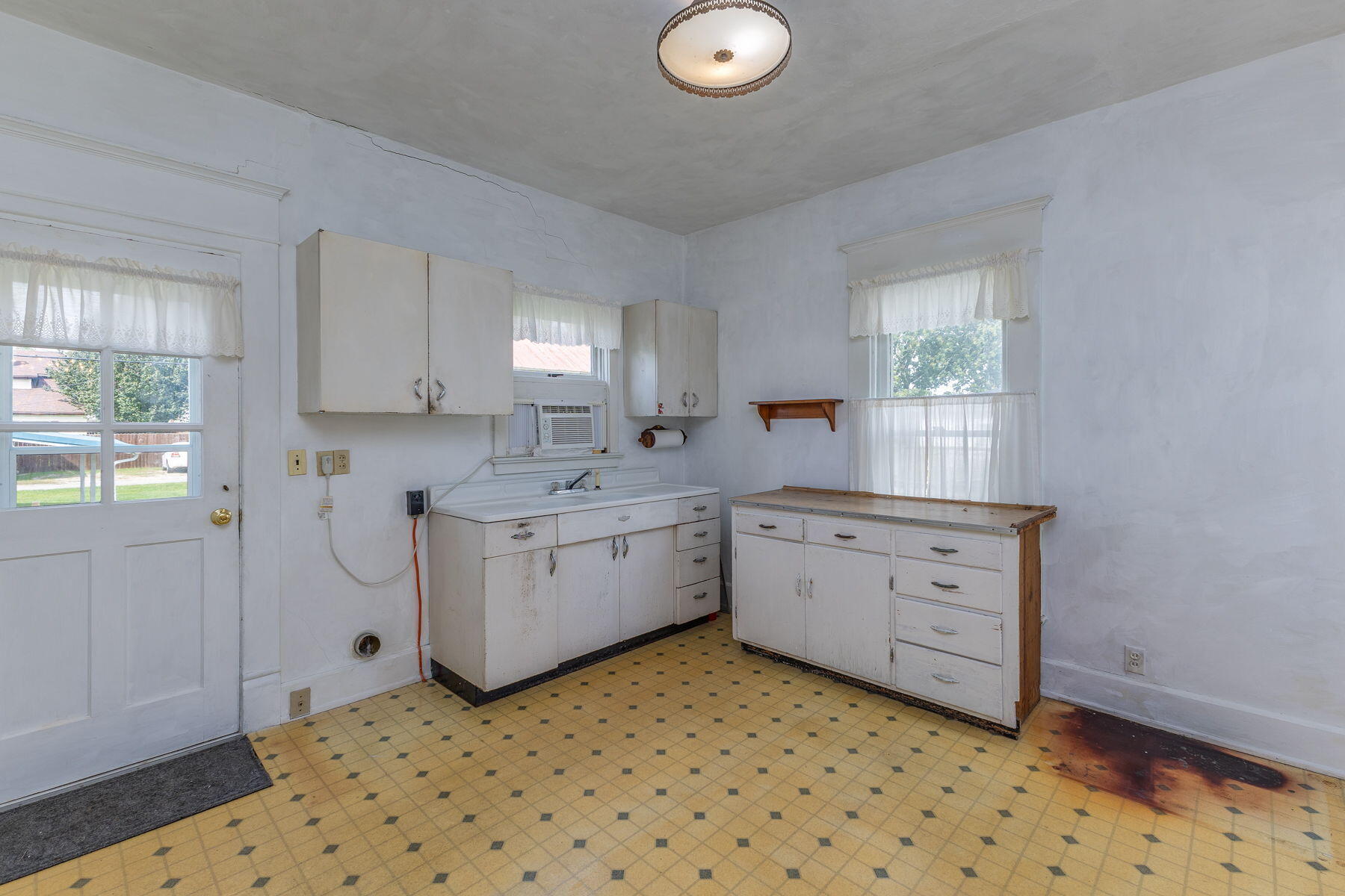 524 Wayne, Greenville, Ohio 45331