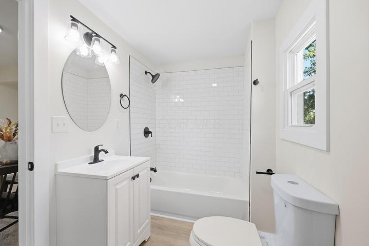 8935 Lilly Chapel, West Jefferson, Ohio 43162