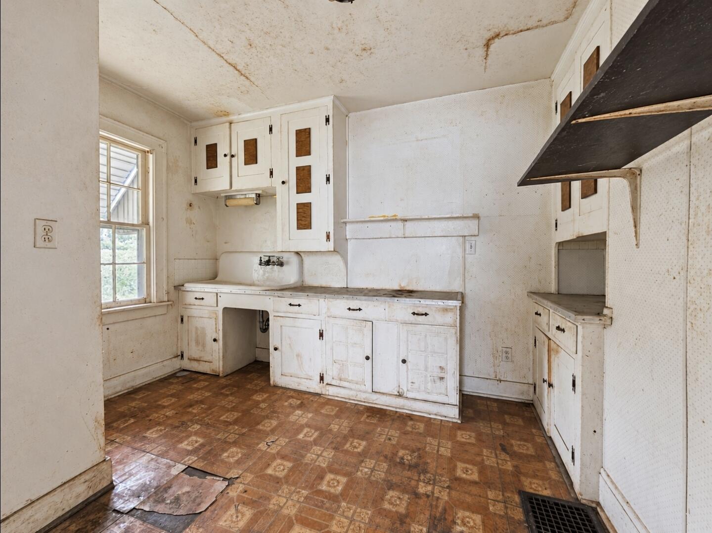 419 Clairmont, Springfield, Ohio 45505