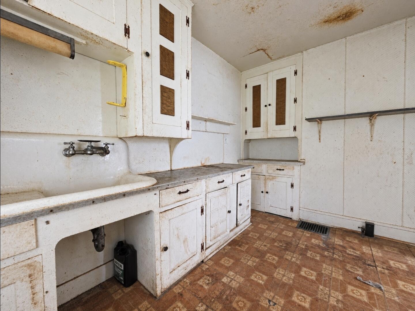 419 Clairmont, Springfield, Ohio 45505