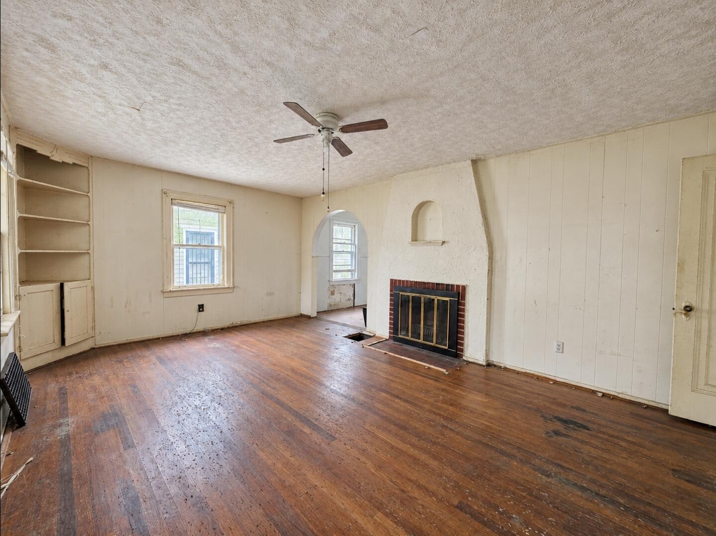419 Clairmont, Springfield, Ohio 45505
