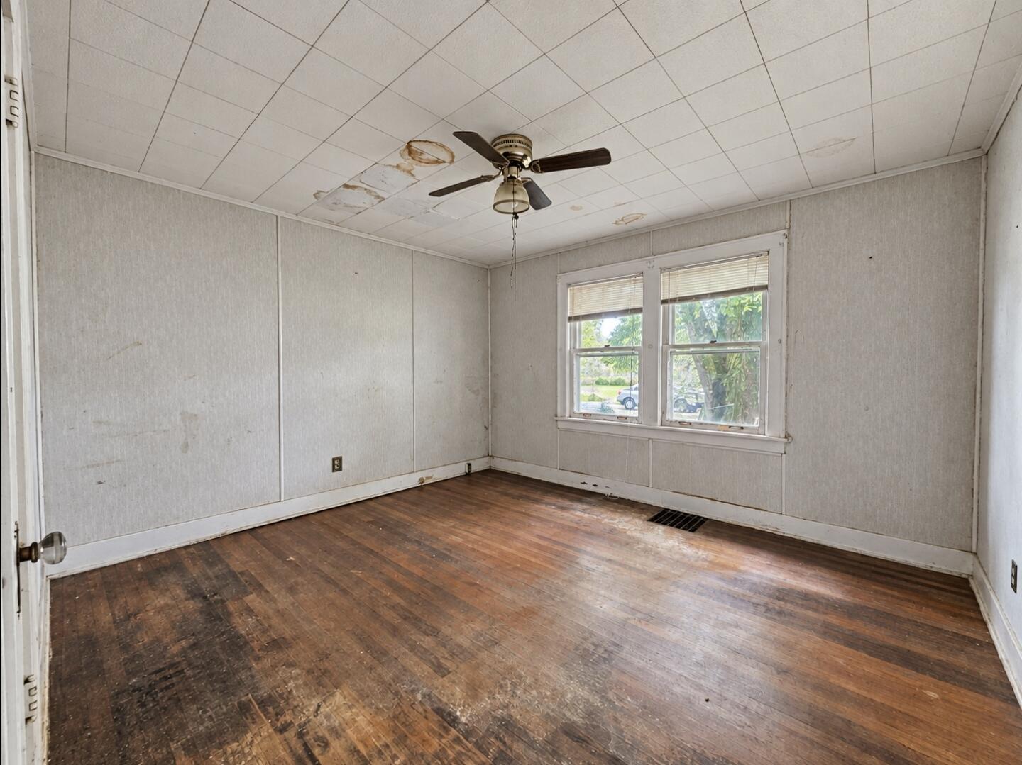 419 Clairmont, Springfield, Ohio 45505