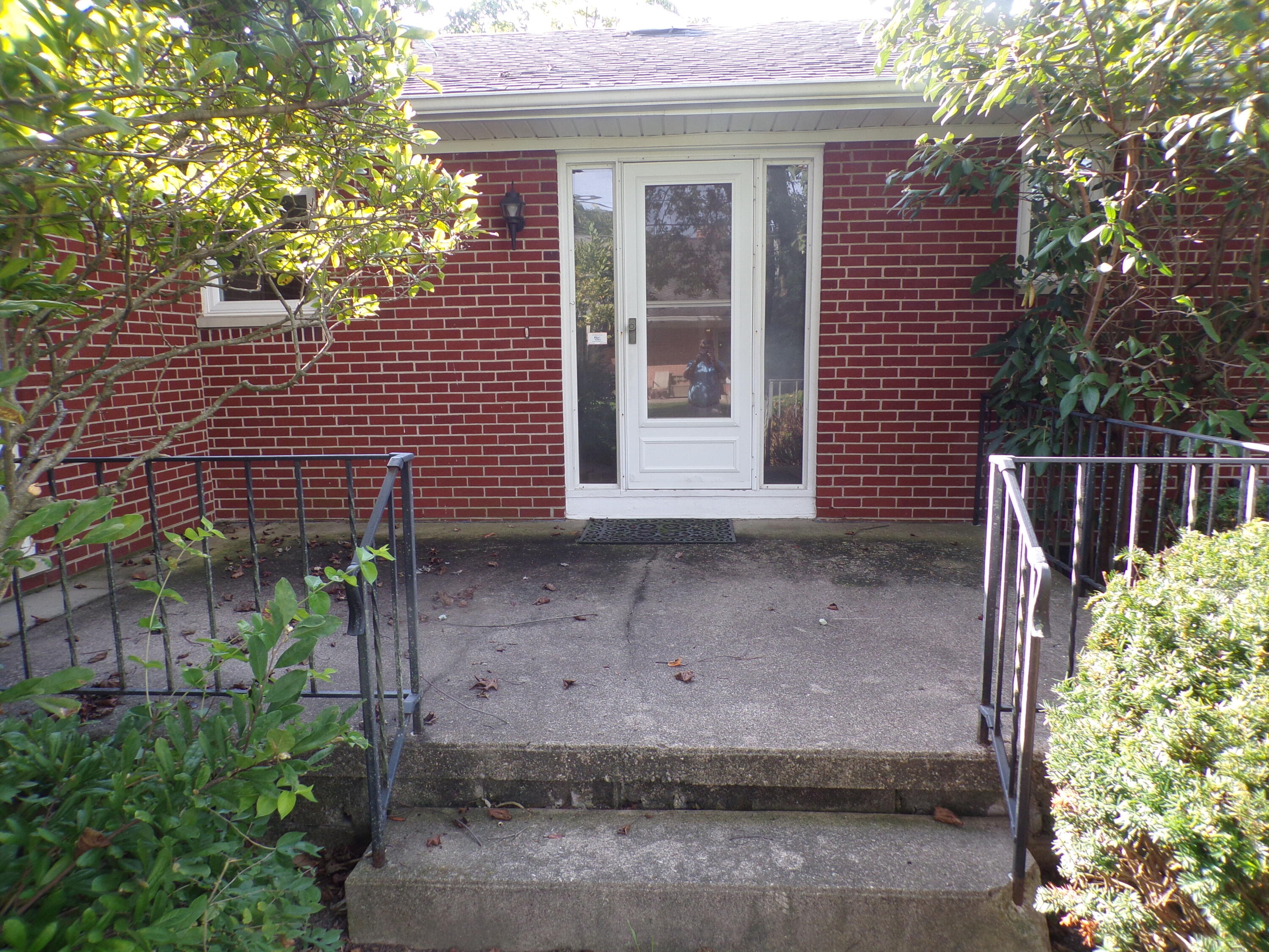1326 Maplewood, Piqua, Ohio 45356
