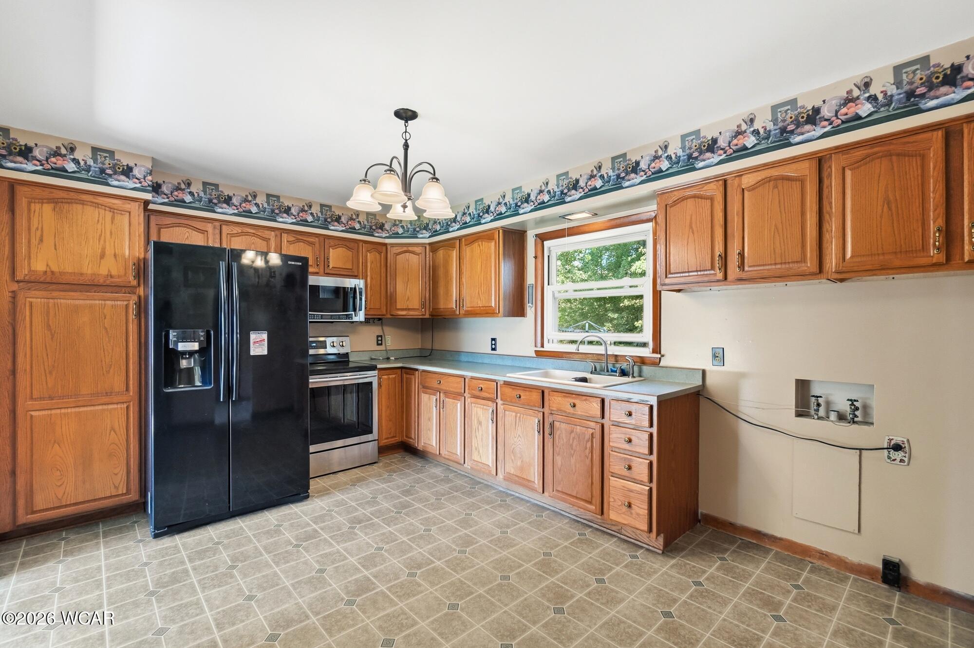 1922 Jo Jean Road, Lima, Ohio