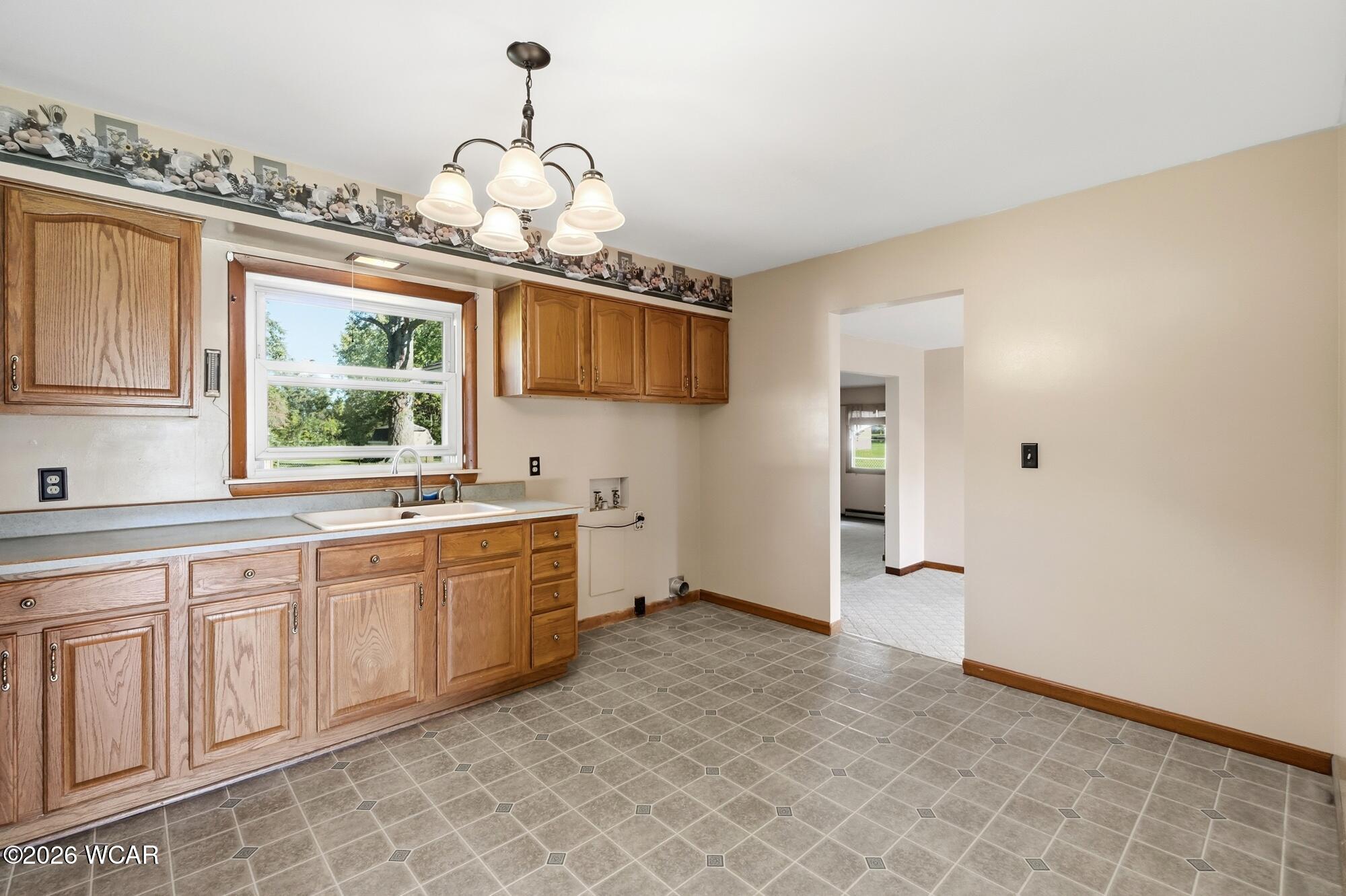 1922 Jo Jean Road, Lima, Ohio