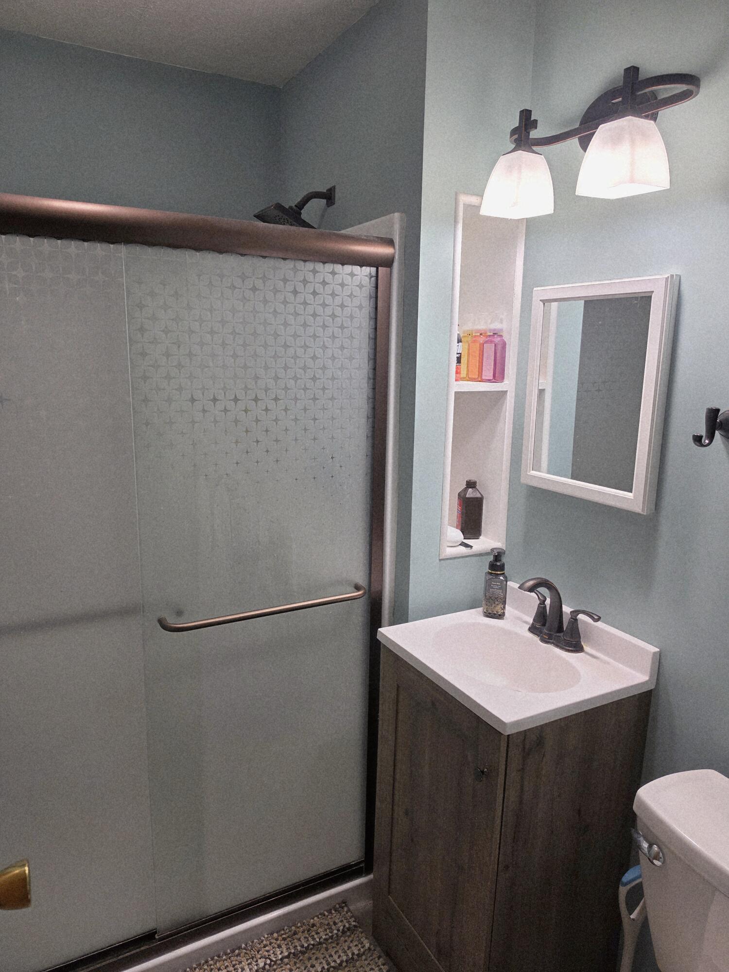 406 Edgewood, Sidney, Ohio 45365