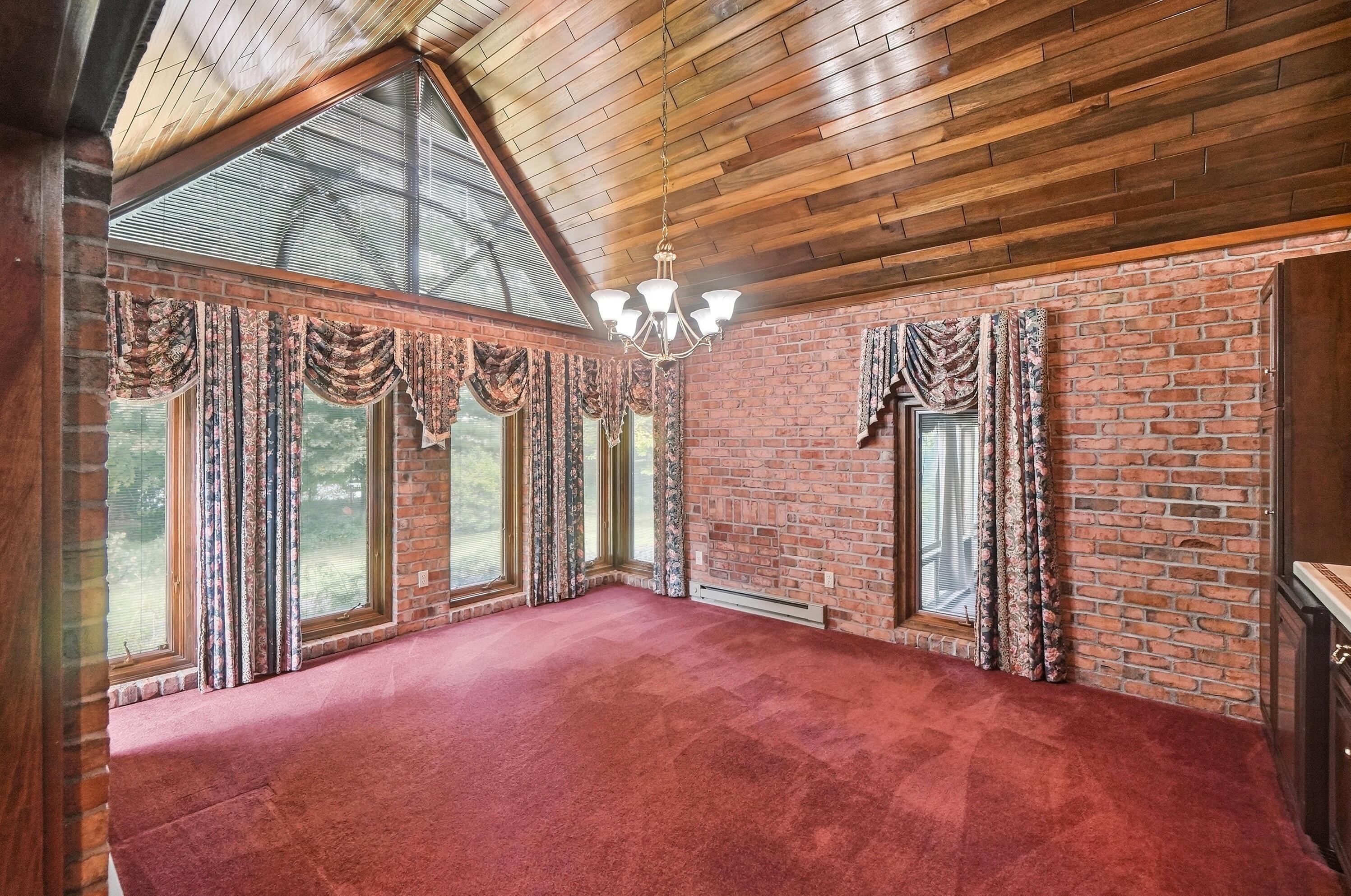 8446 U.S. 36, Saint Paris, Ohio 43072