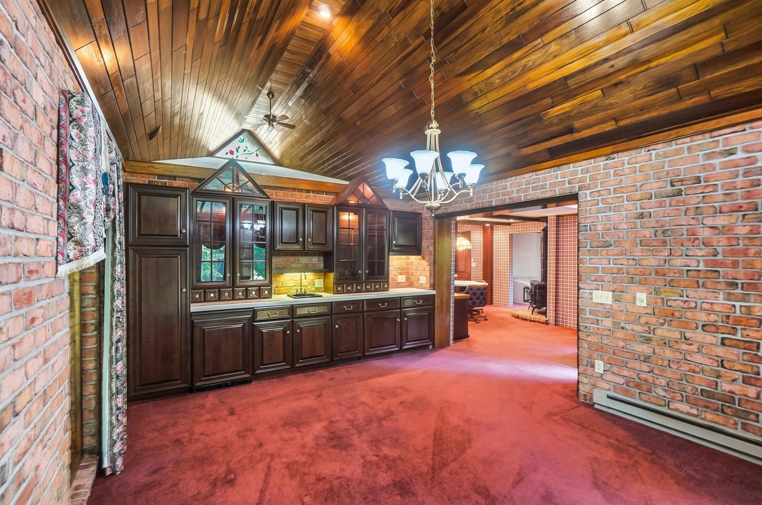 8446 U.S. 36, Saint Paris, Ohio 43072