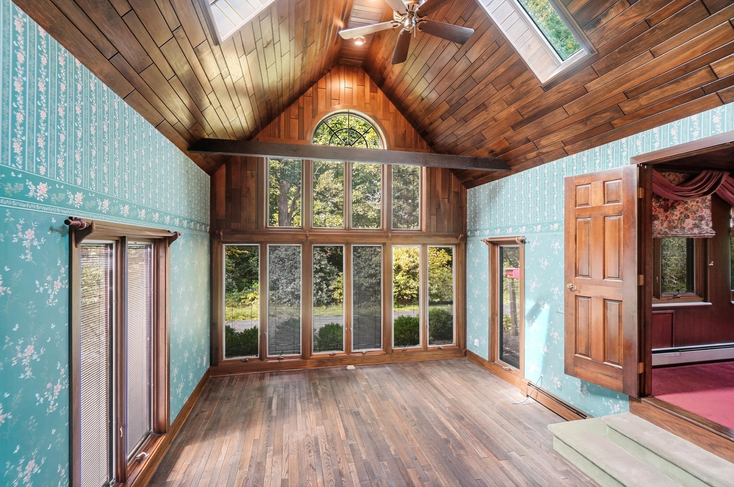 8446 U.S. 36, Saint Paris, Ohio 43072