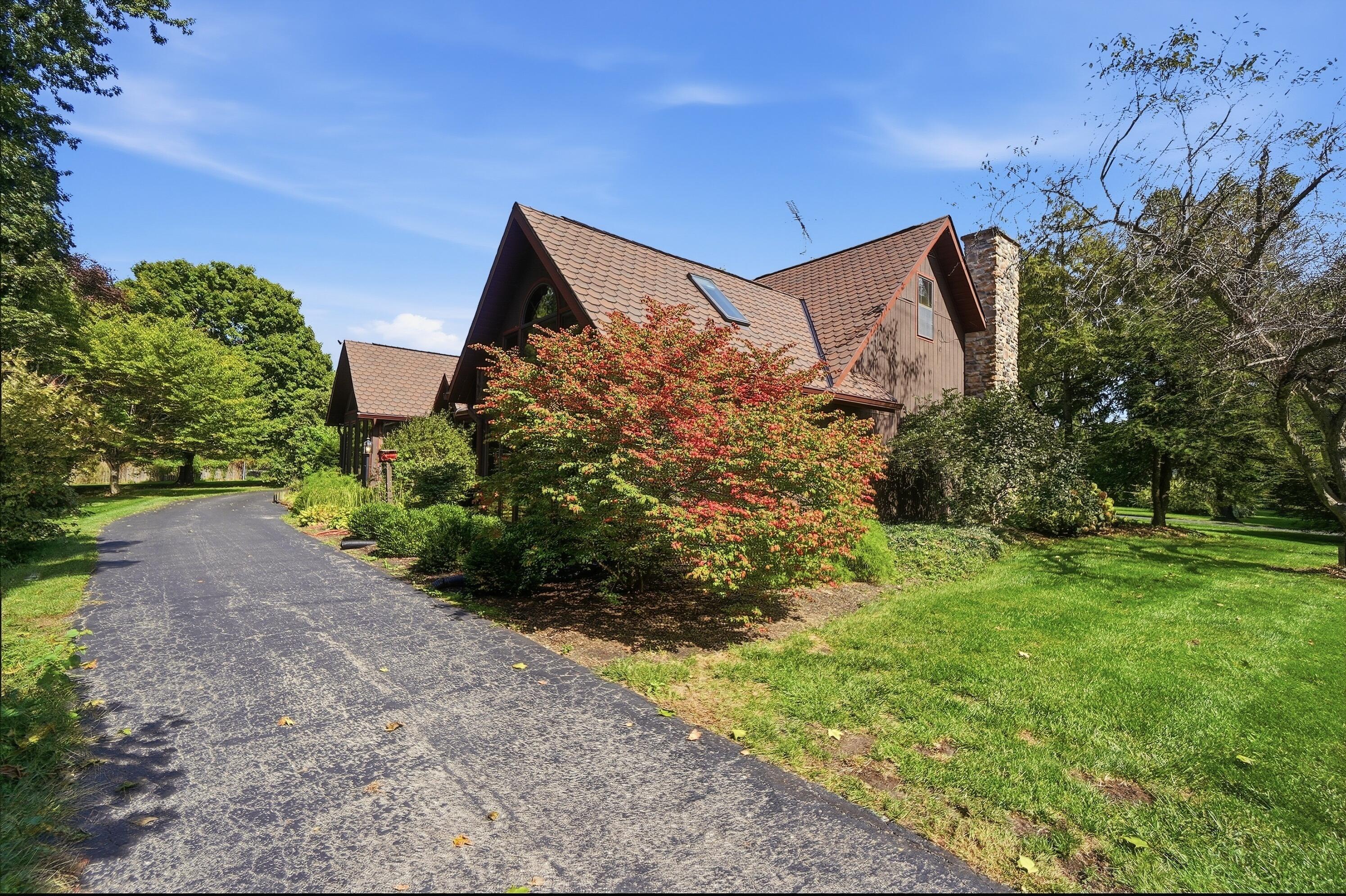 8446 U.S. 36, Saint Paris, Ohio 43072