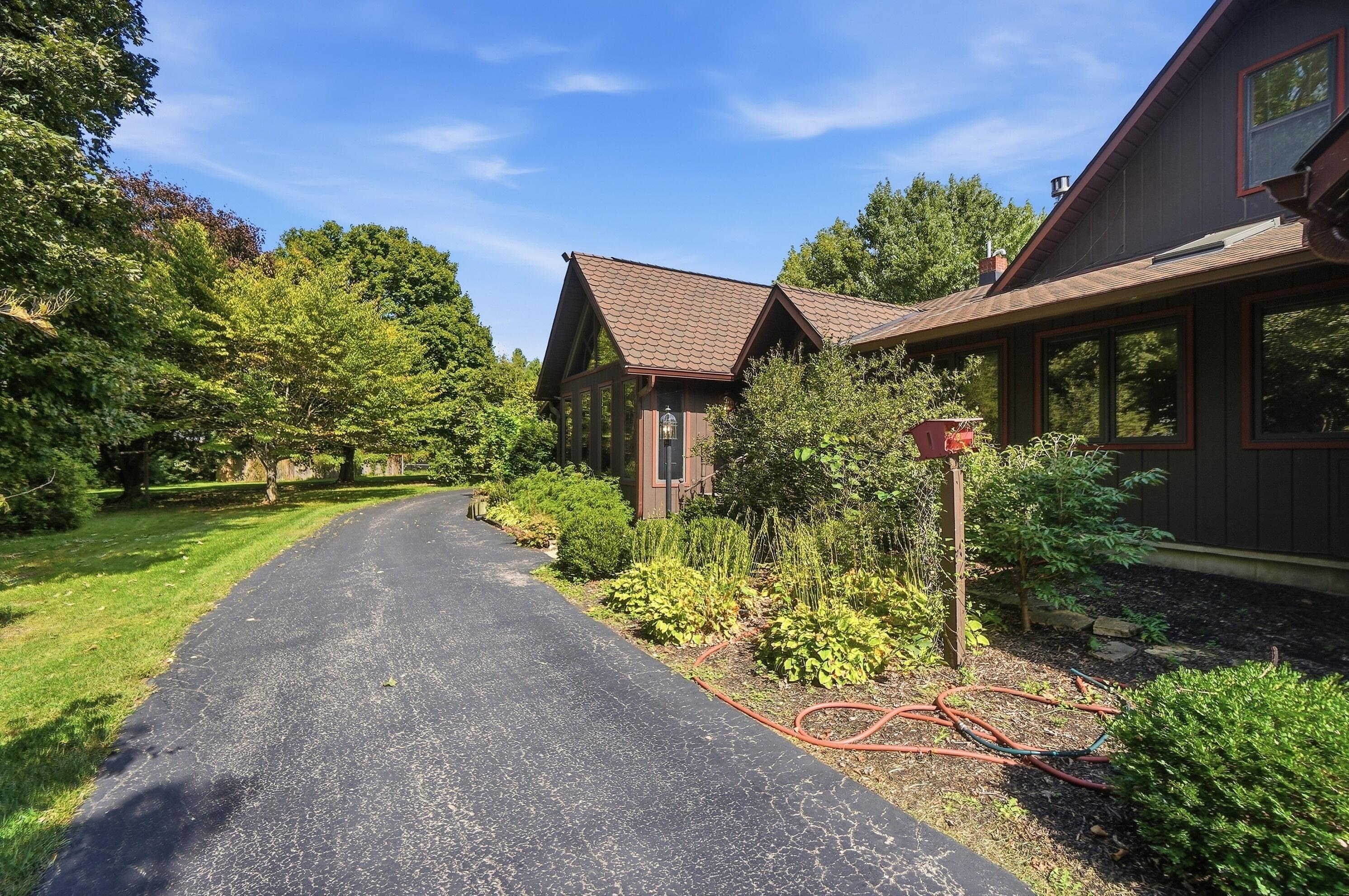 8446 U.S. 36, Saint Paris, Ohio 43072