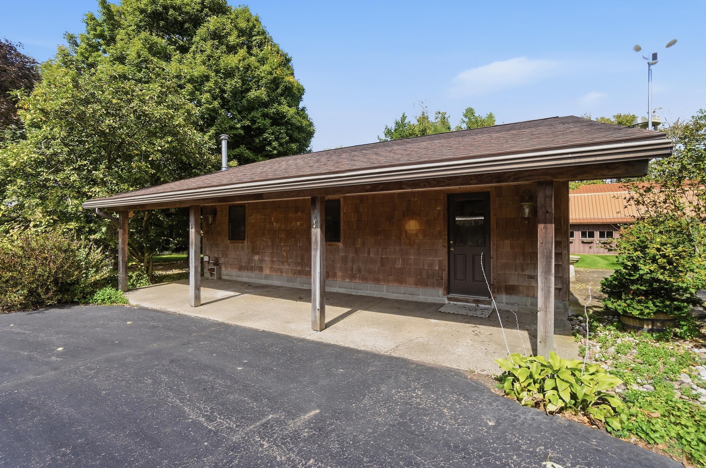 8446 U.S. 36, Saint Paris, Ohio 43072