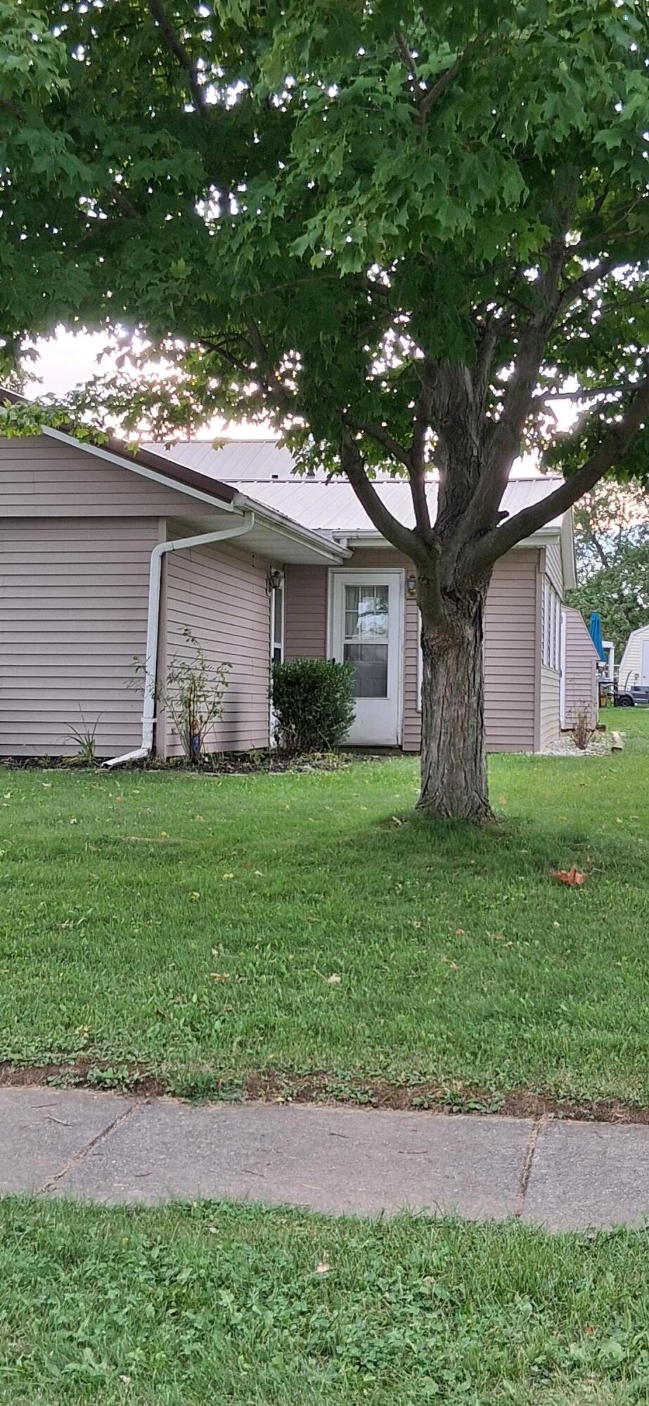1302 Nagel, Saint Marys, Ohio 45885