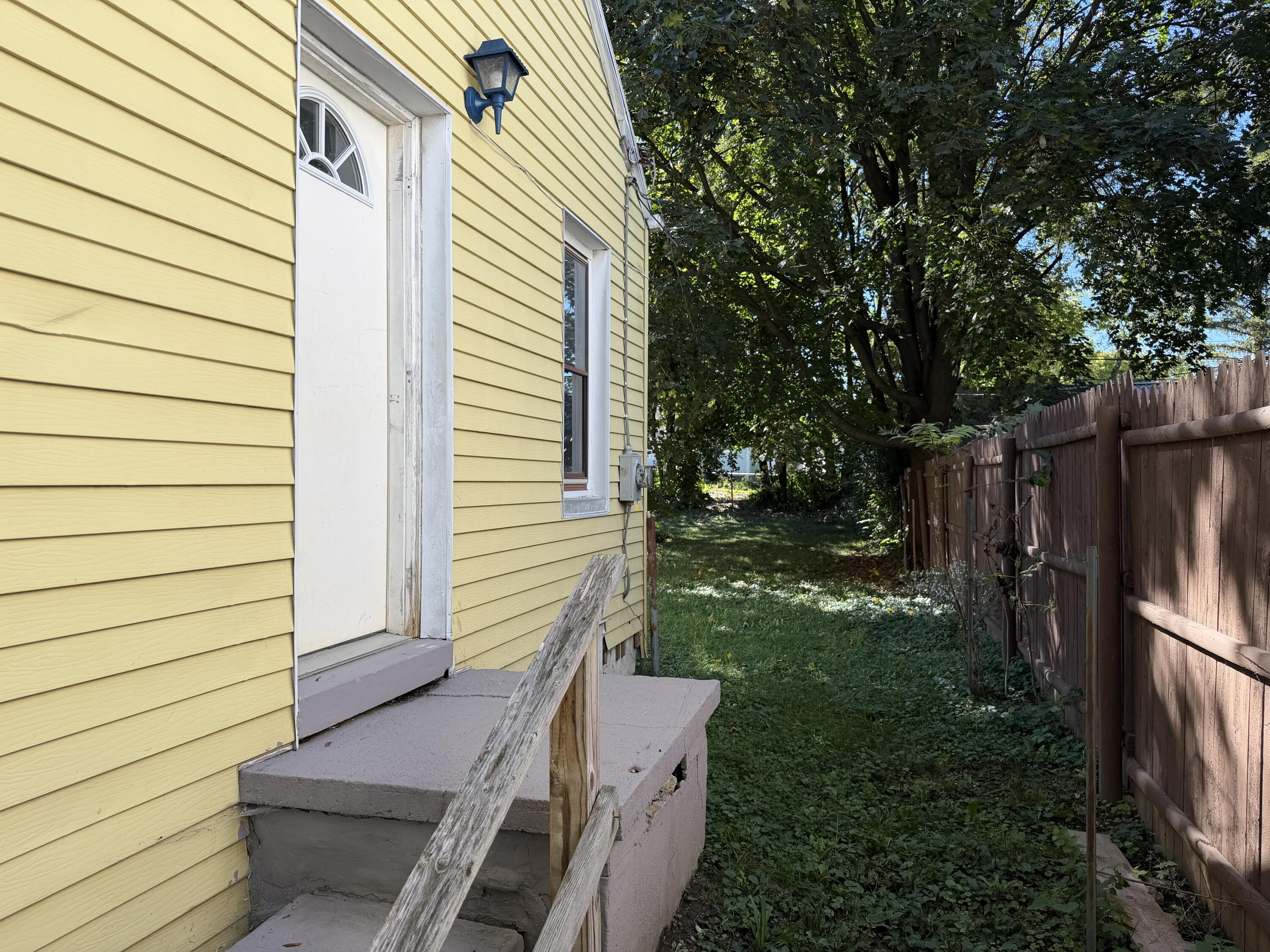 907 Rose, Springfield, Ohio 45505