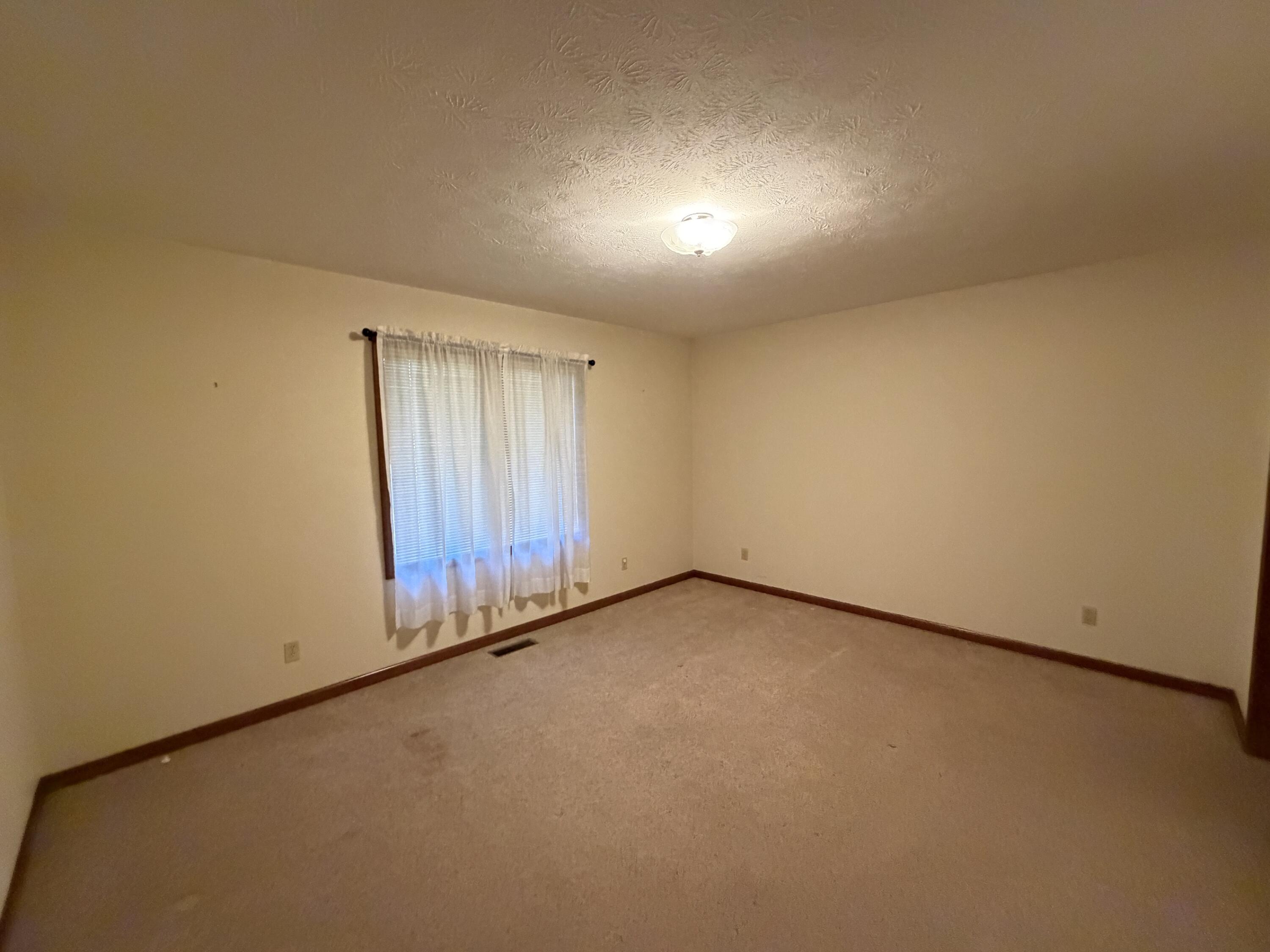 851 Foraker, Sidney, Ohio 45365